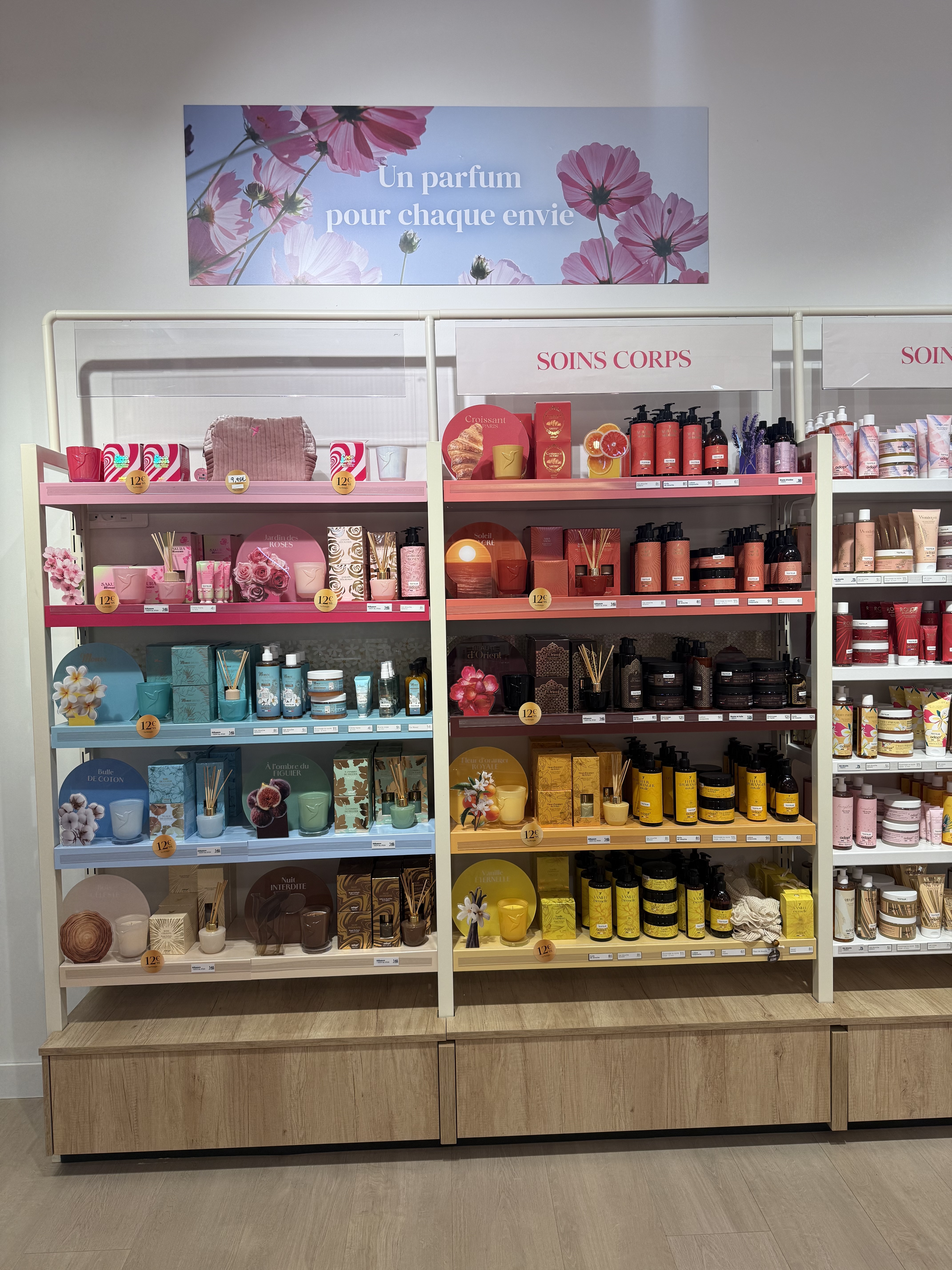 Foto 9 di Adopt Parfums