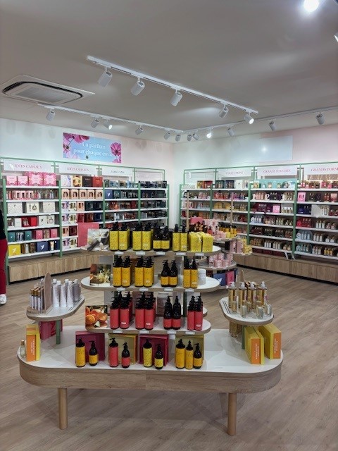 Foto 3 di Adopt Parfums