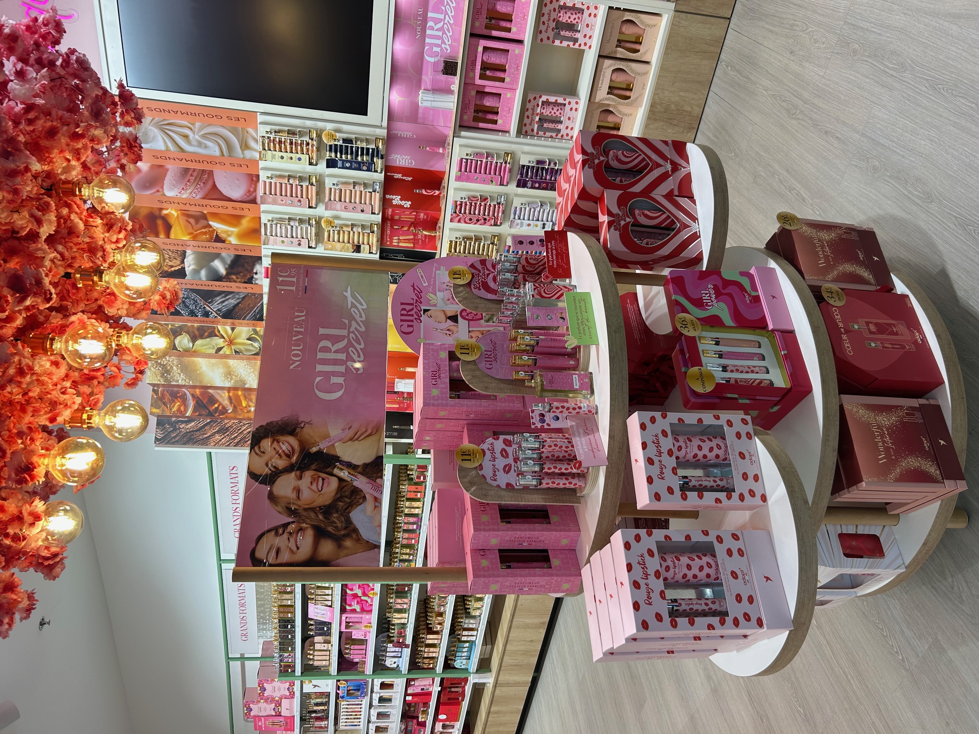 Foto 5 di Adopt Parfums