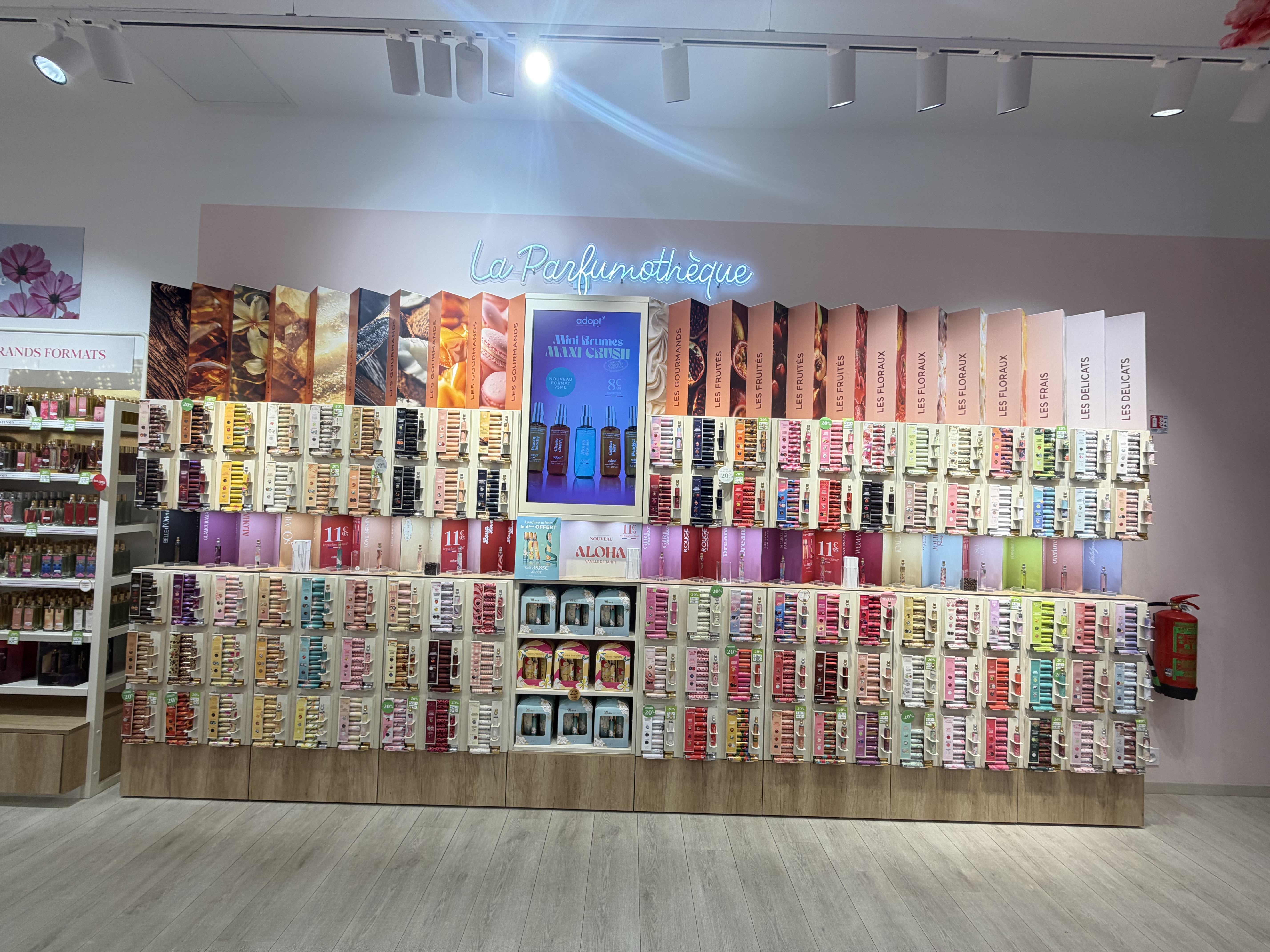 Foto 5 di Adopt Parfums