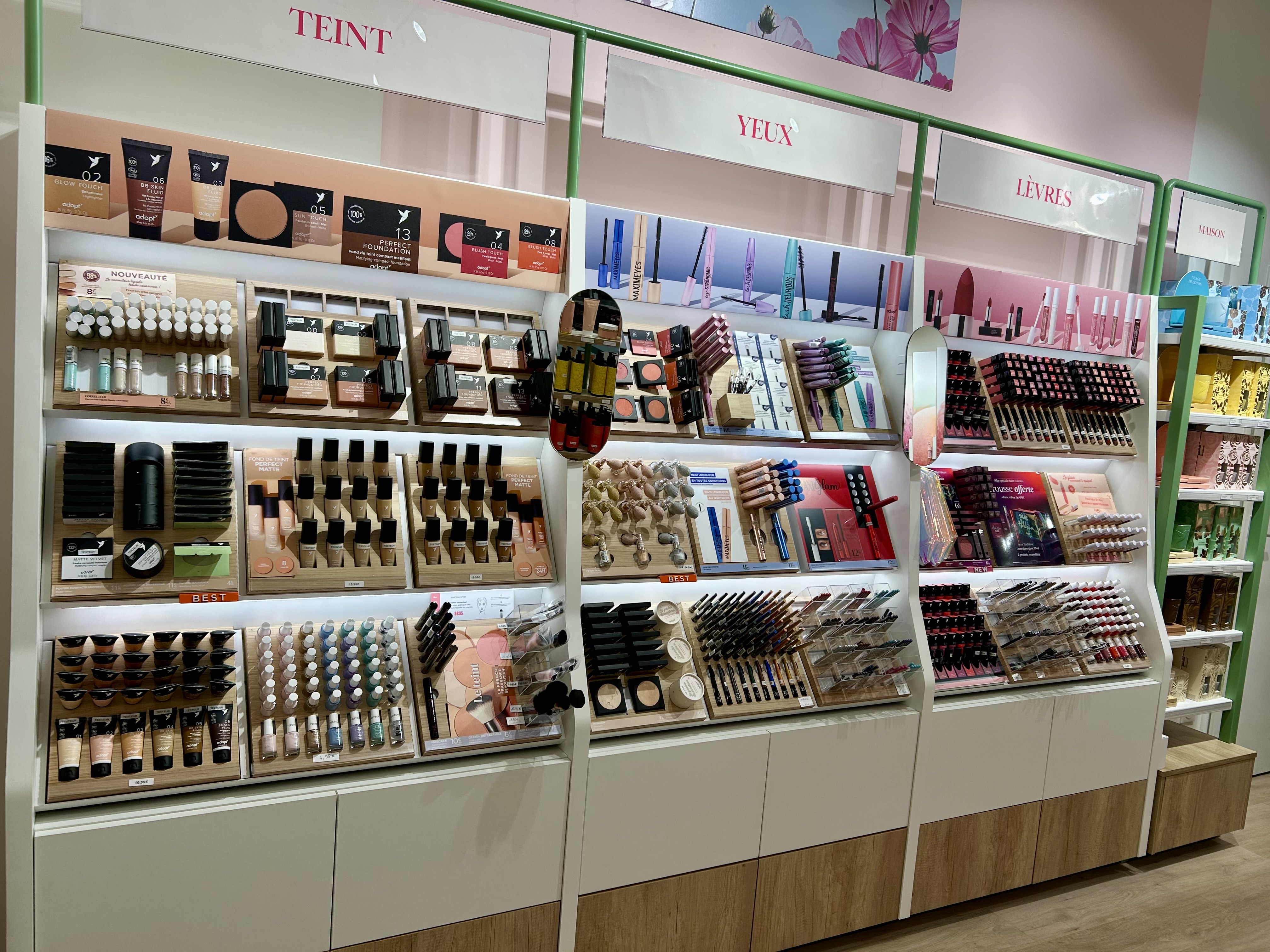 Foto 3 di Adopt Parfums