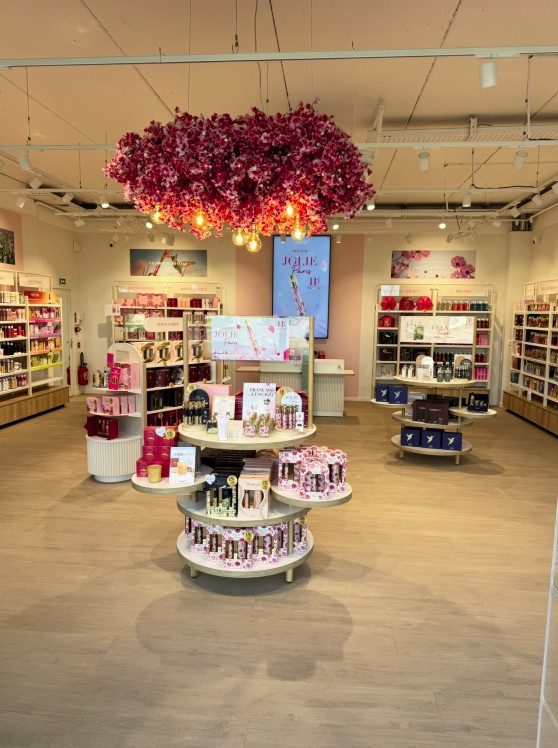Foto 5 di Adopt Parfums