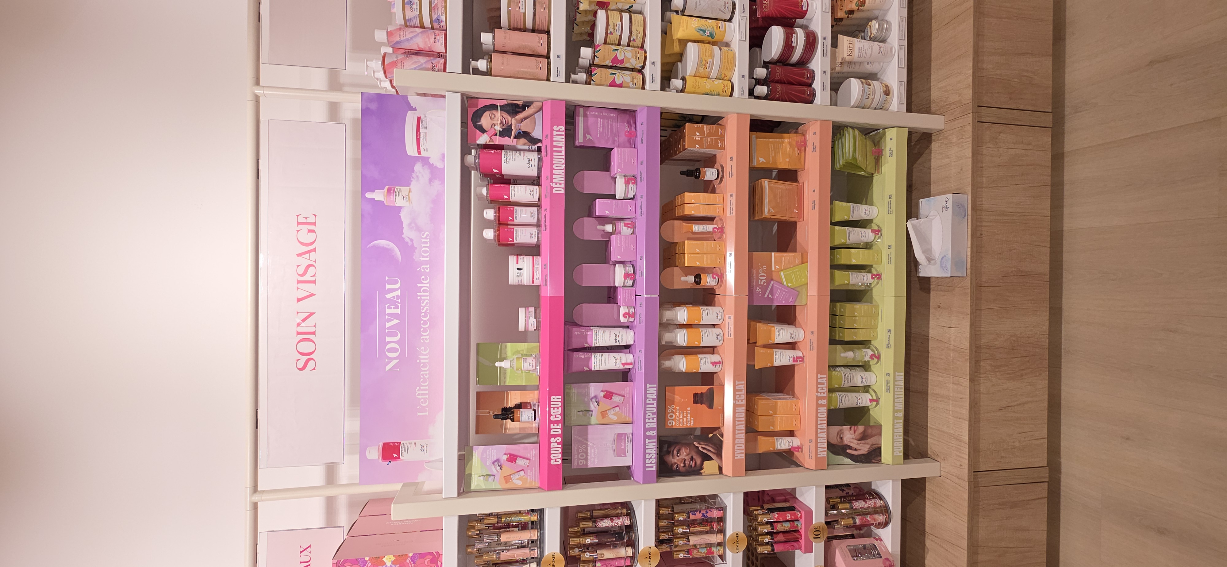 Foto 9 di Adopt Parfums