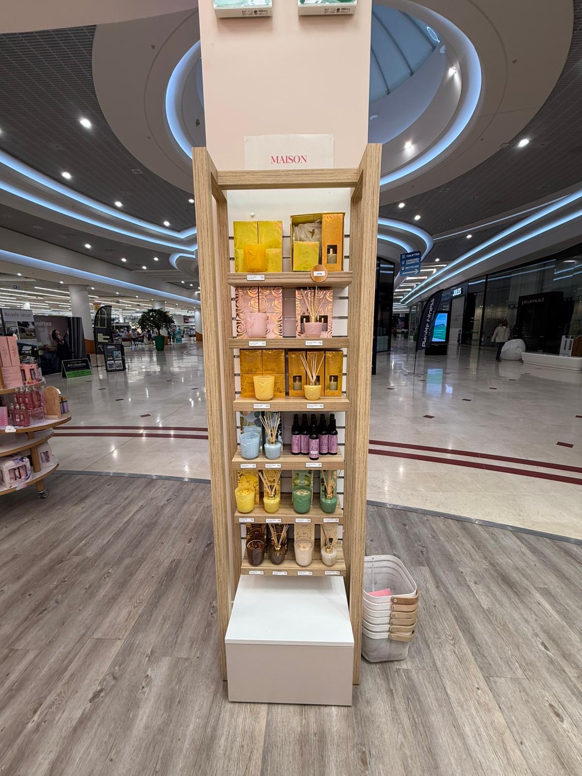 Foto 10 di Adopt Parfums