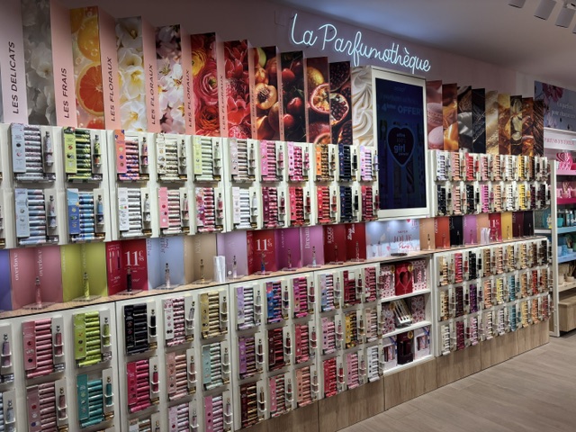 Foto 4 di Adopt Parfums