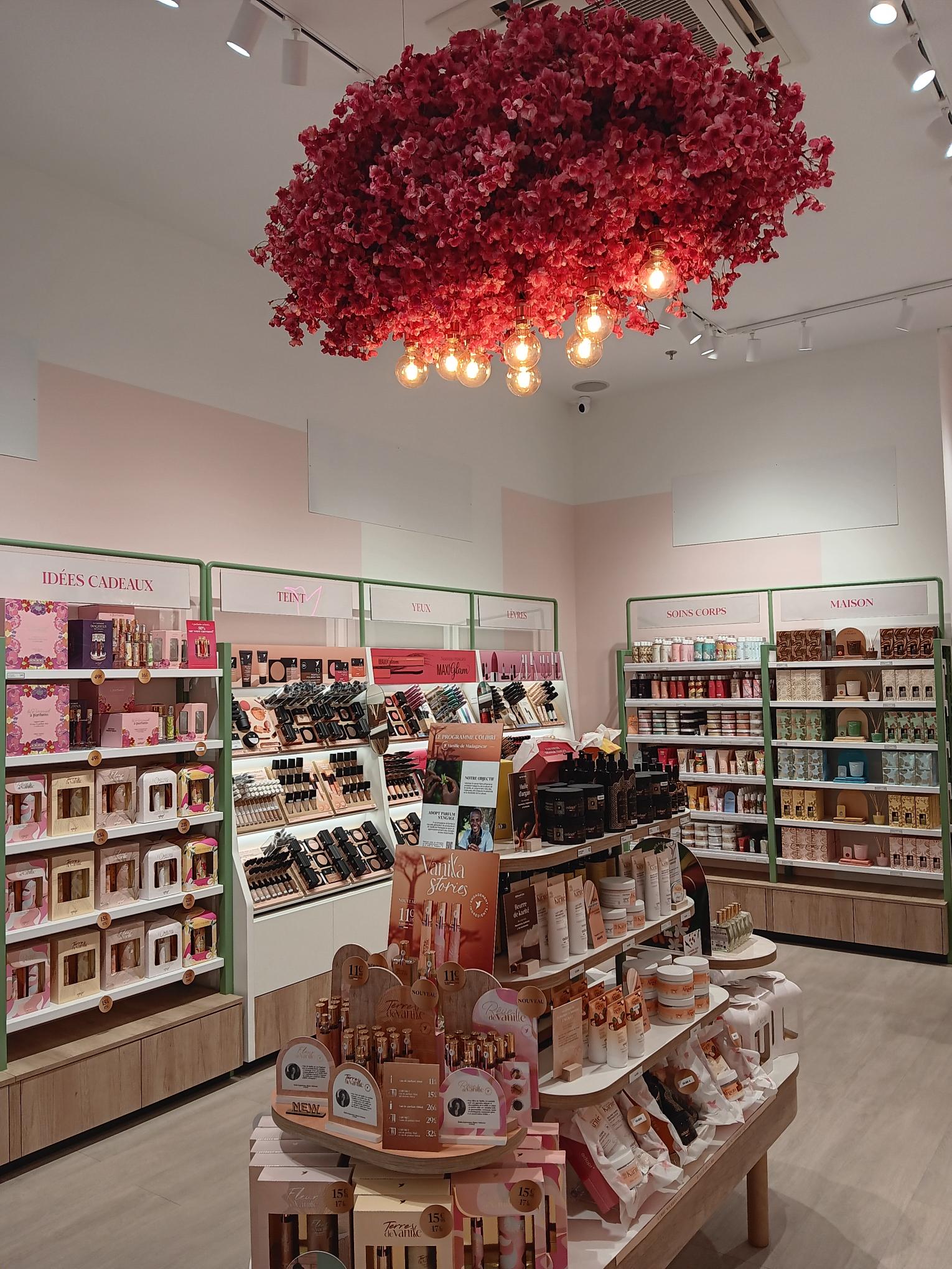 Foto 10 di Adopt Parfums
