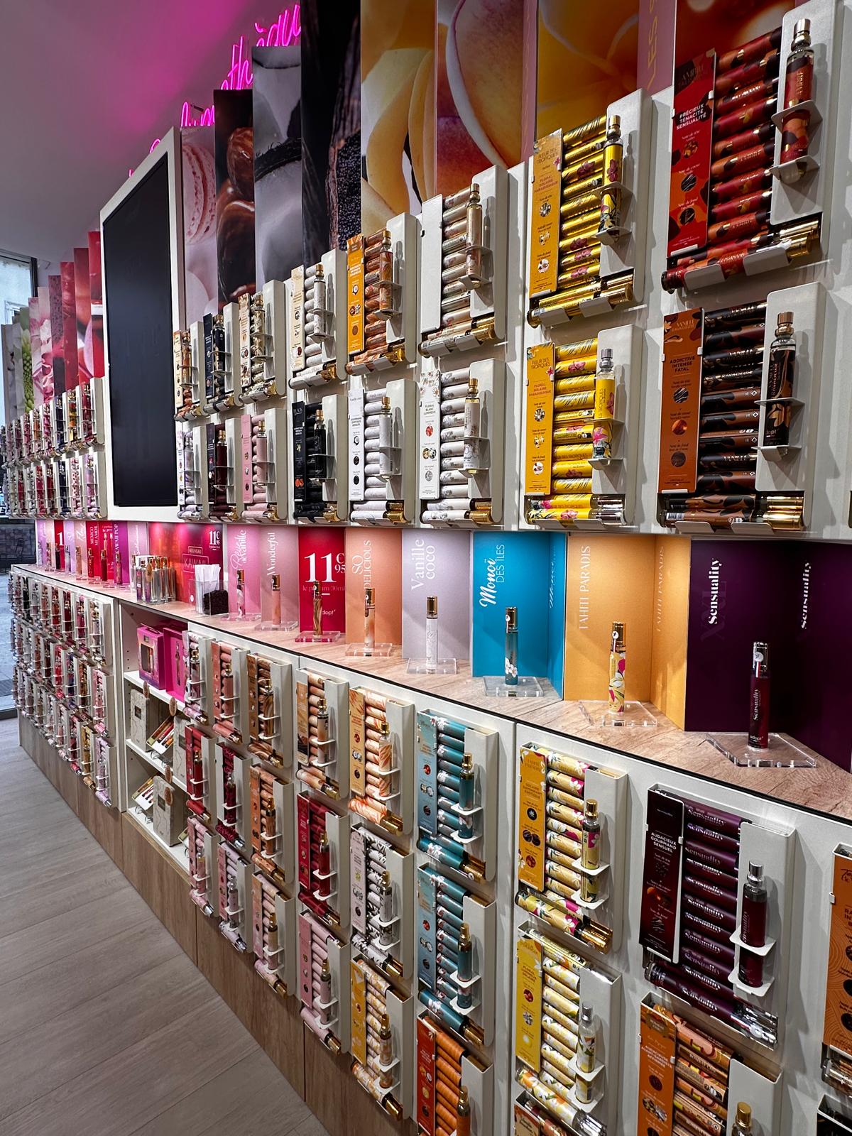 Foto 4 di Adopt Parfums