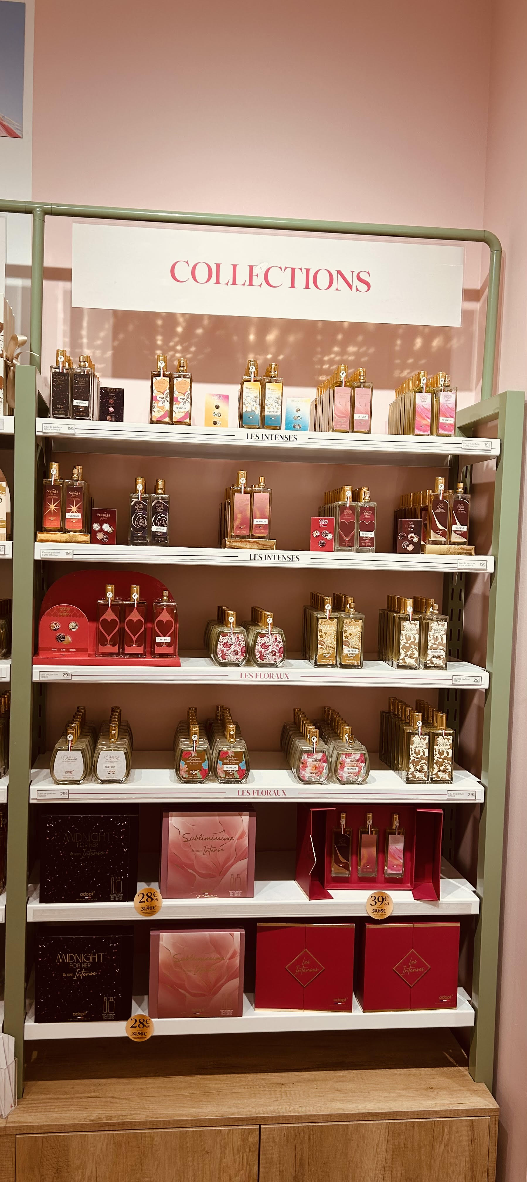Foto 9 di Adopt Parfums