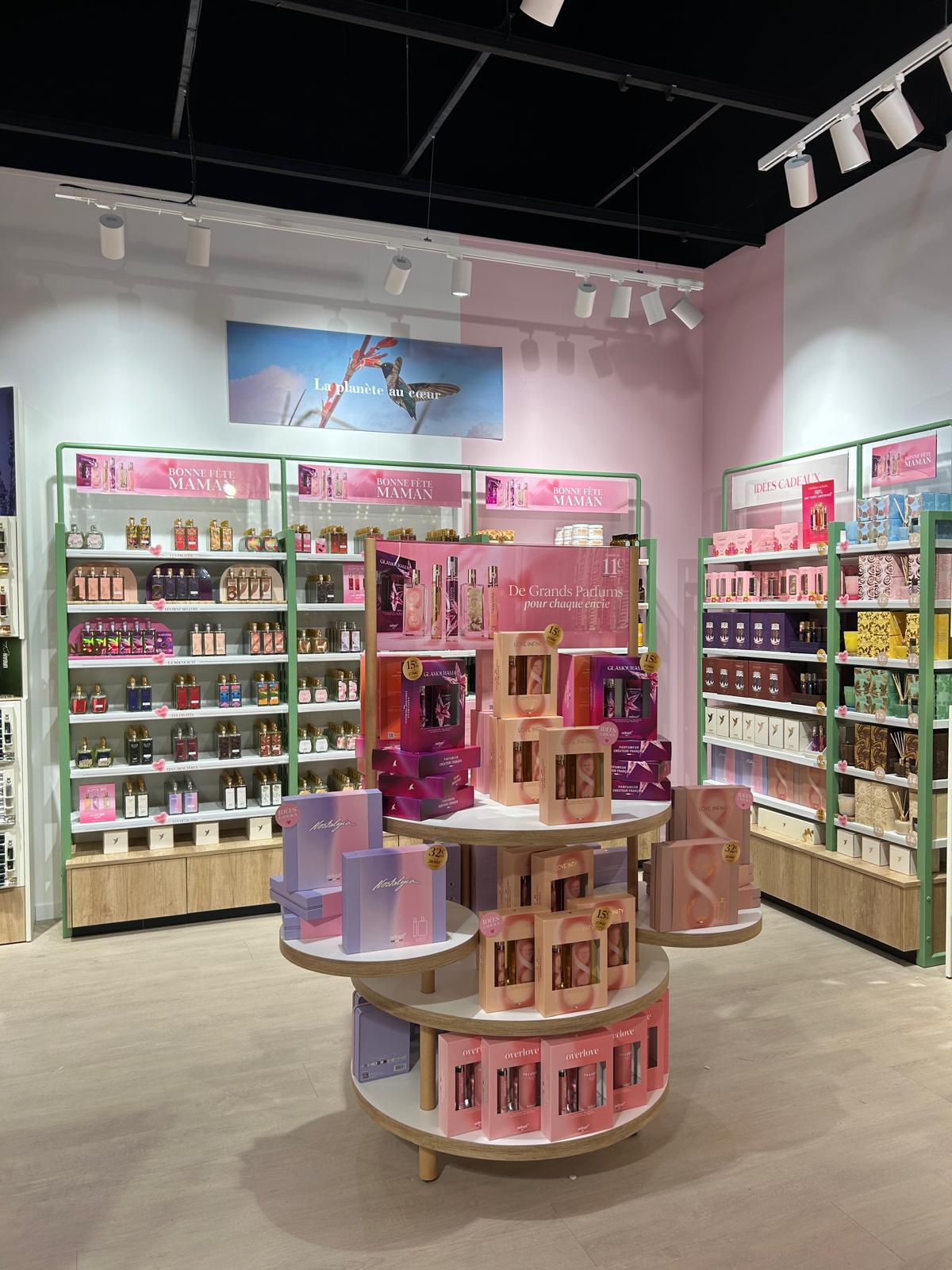 Foto 6 di Adopt Parfums