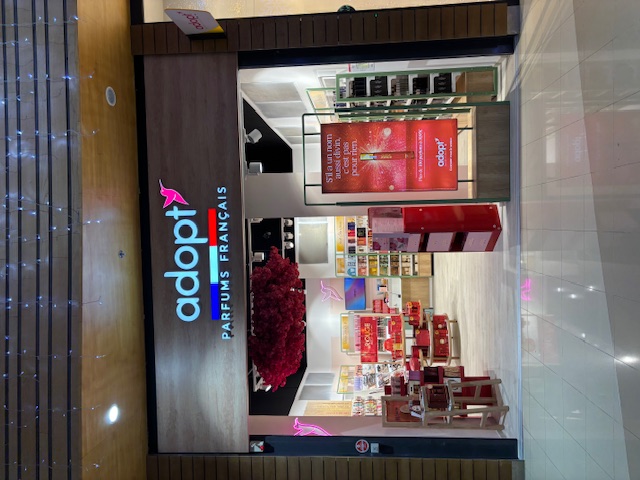 Foto 9 di Adopt Parfums