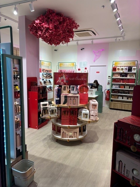 Foto 5 di Adopt Parfums