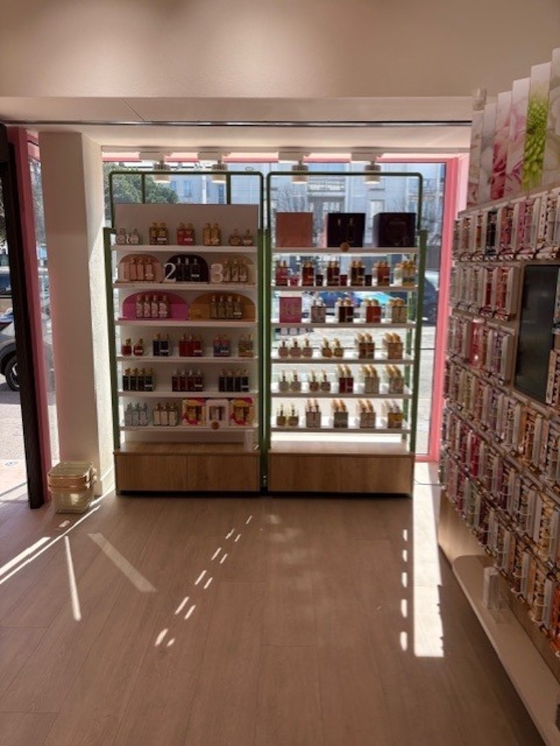 Foto 7 di Adopt Parfums