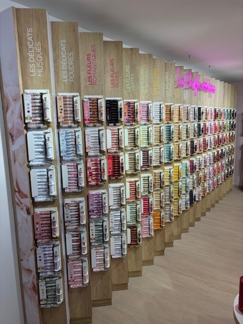 Foto 5 di Adopt Parfums
