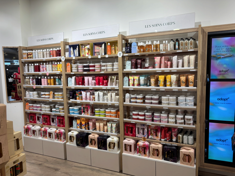 Foto 9 di Adopt Parfums