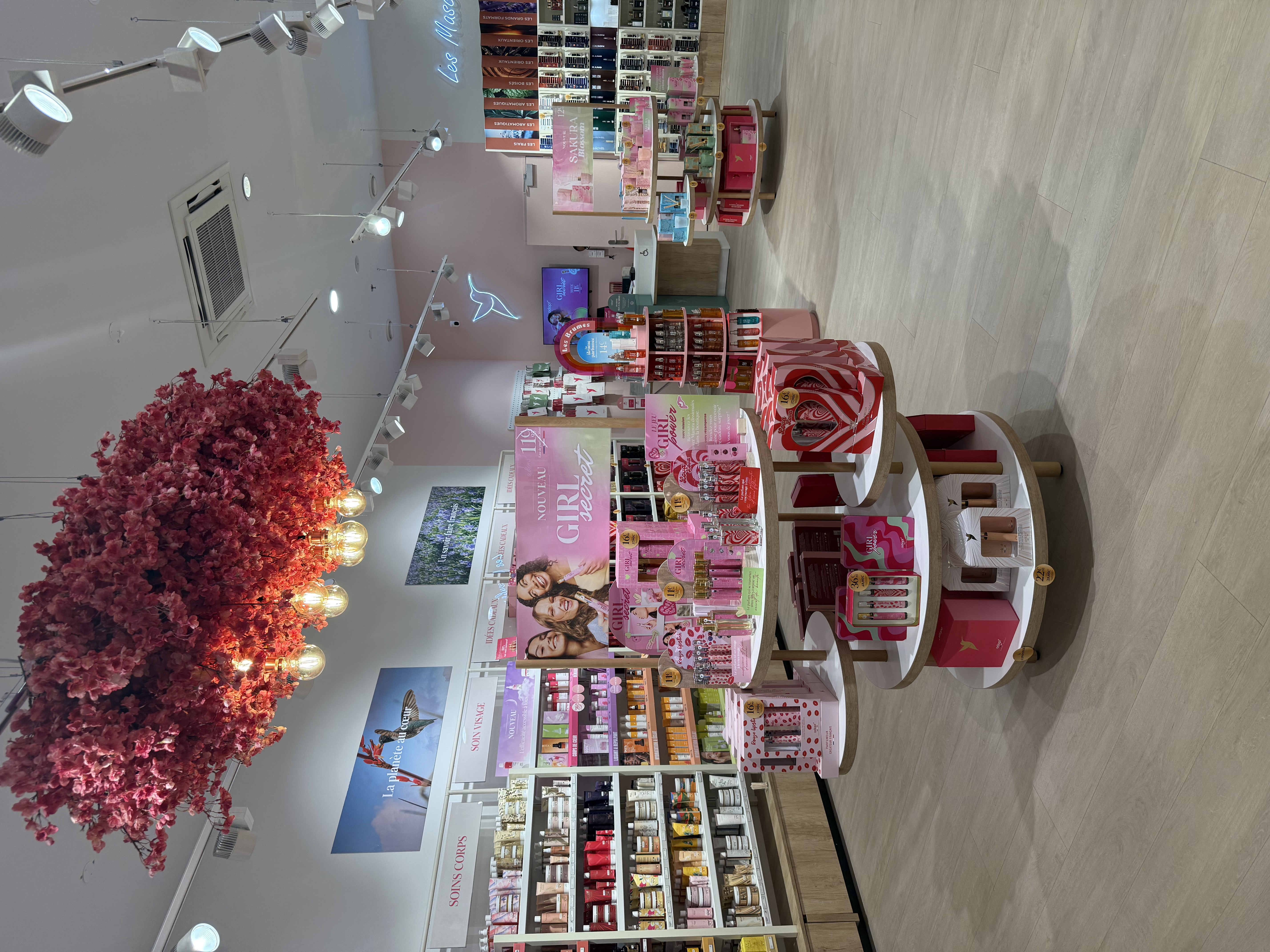 Foto 5 di Adopt Parfums