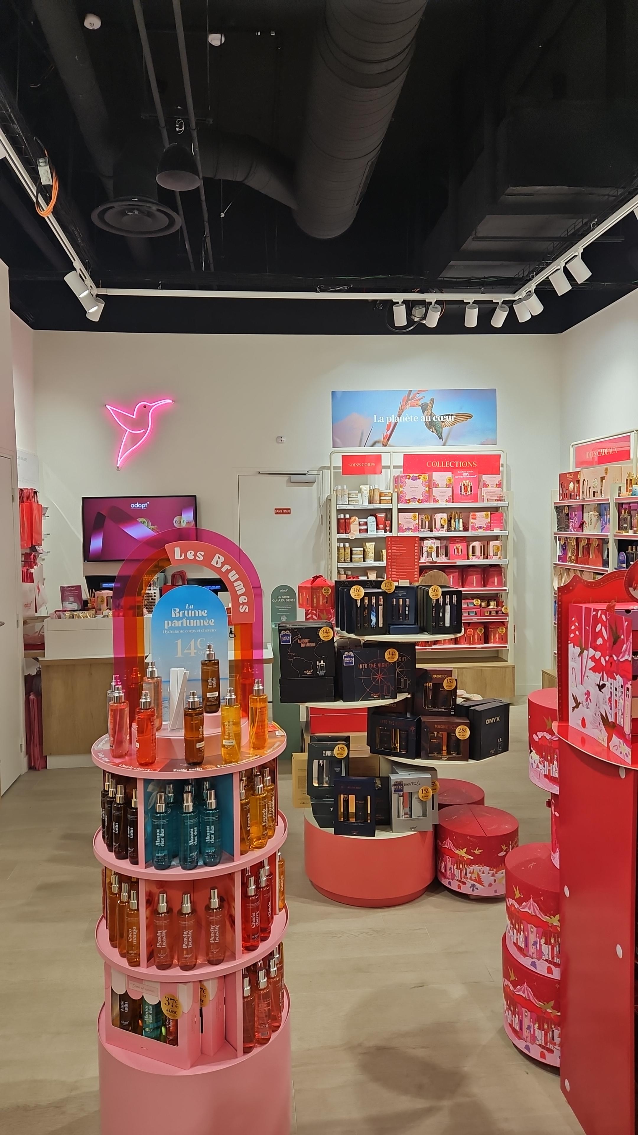 Foto 6 di Adopt Parfums