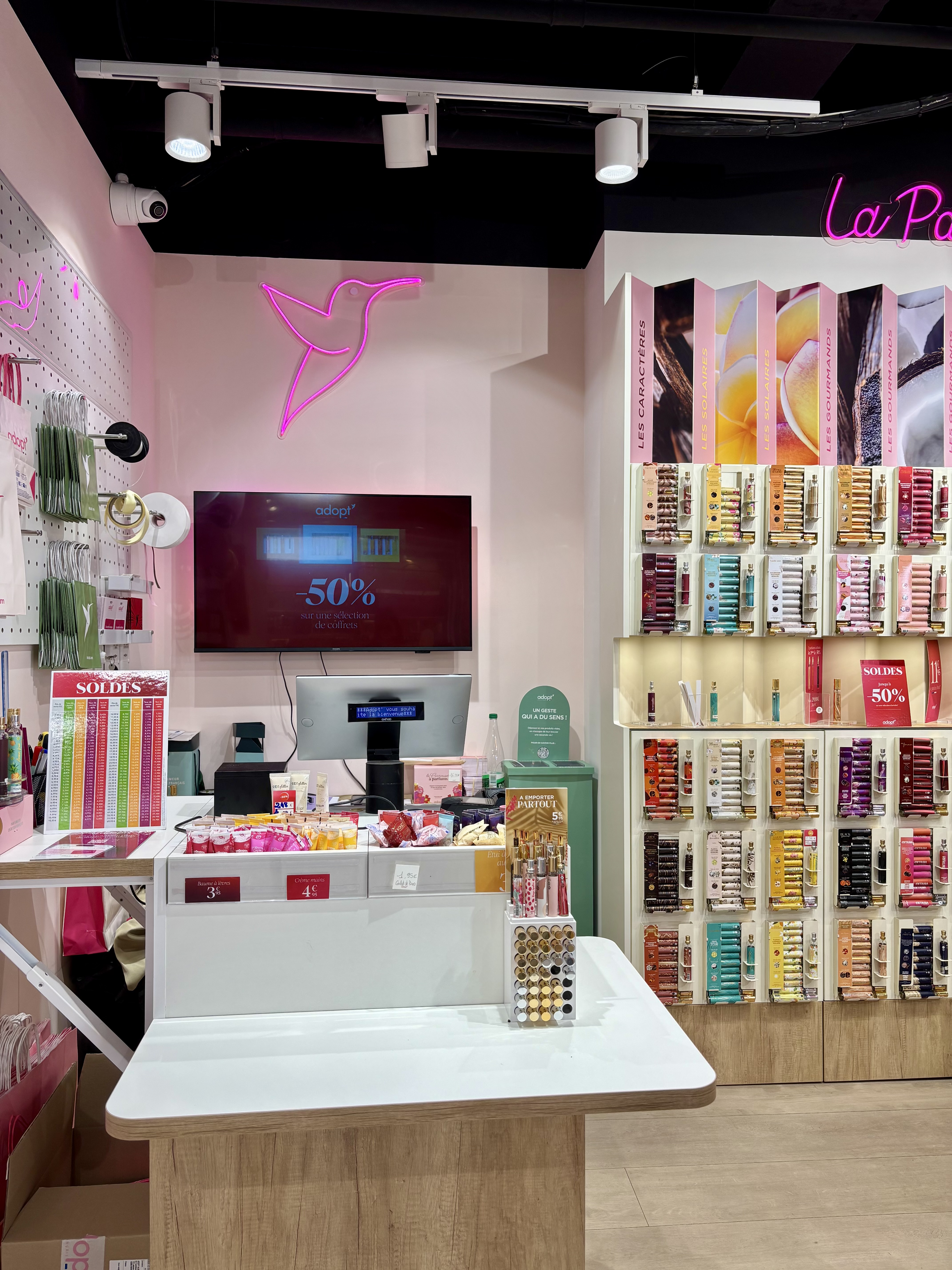Foto 5 di Adopt Parfums