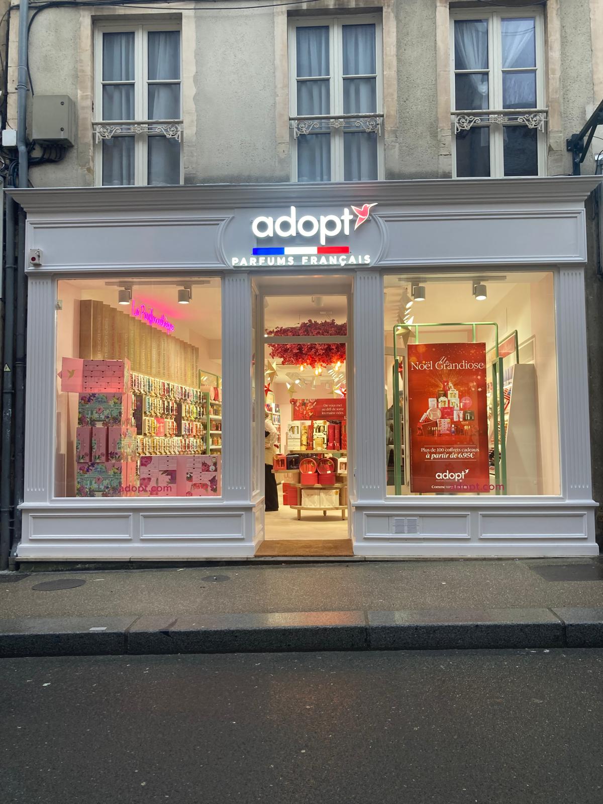 Foto 1 di Adopt Parfums