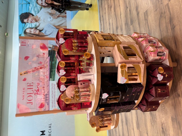 Foto 10 di Adopt Parfums