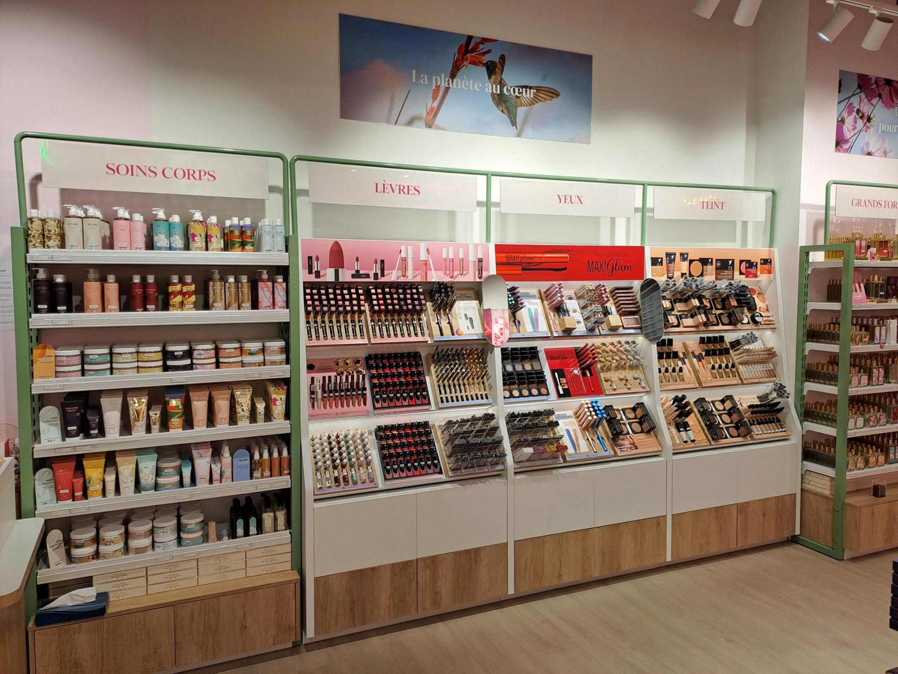 Foto 8 di Adopt Parfums
