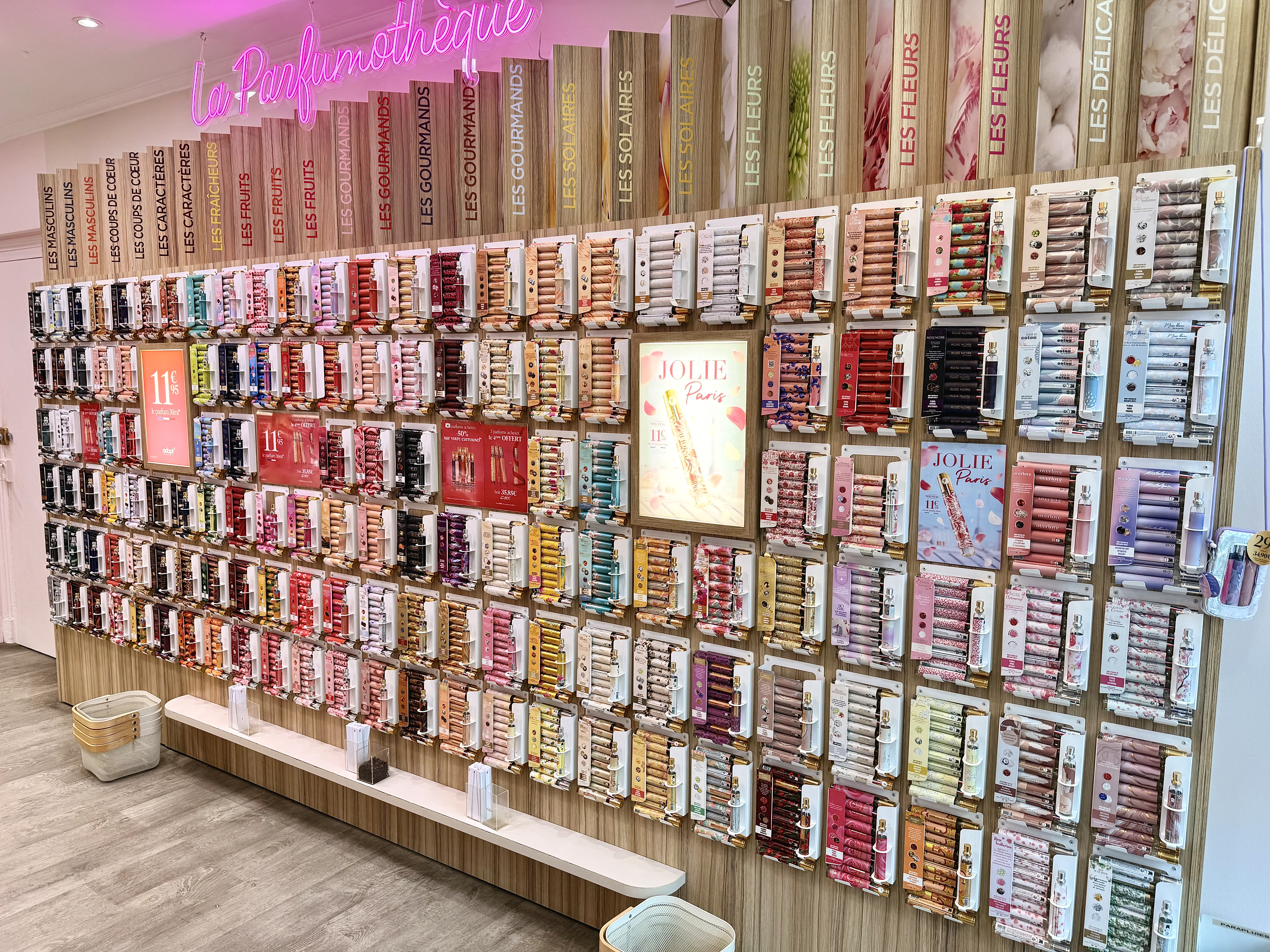 Foto 4 di Adopt Parfums