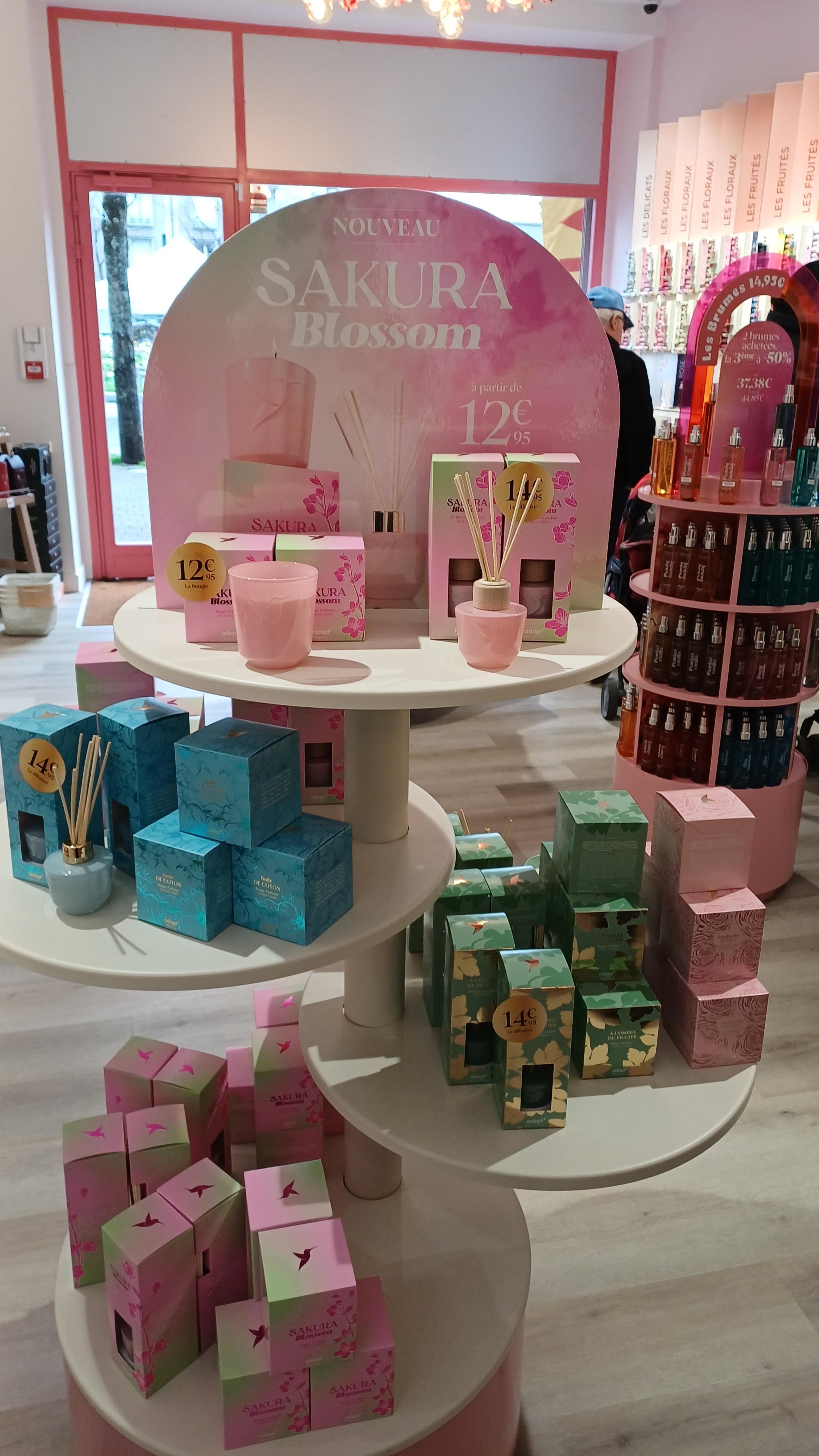 Foto 8 di Adopt Parfums