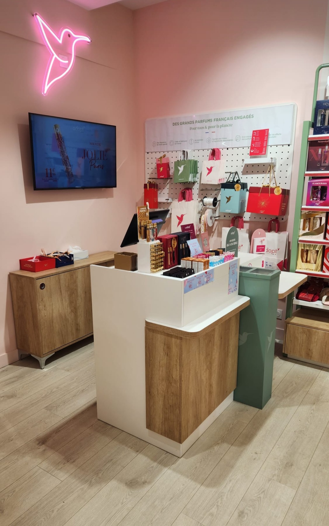 Foto 2 di Adopt Parfums