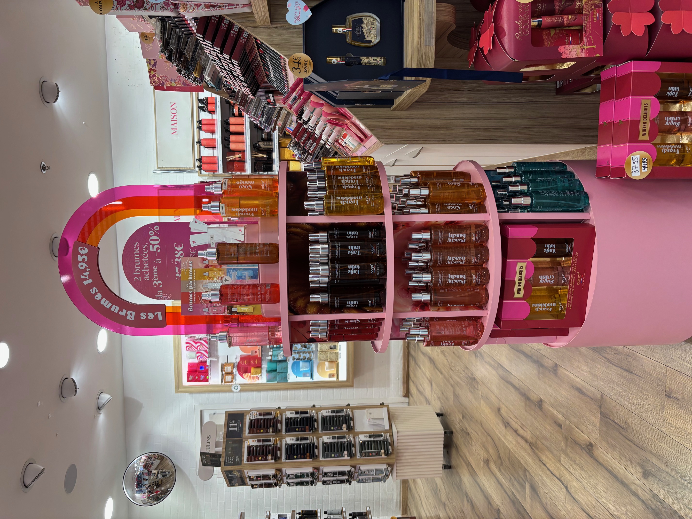 Foto 12 di Adopt Parfums