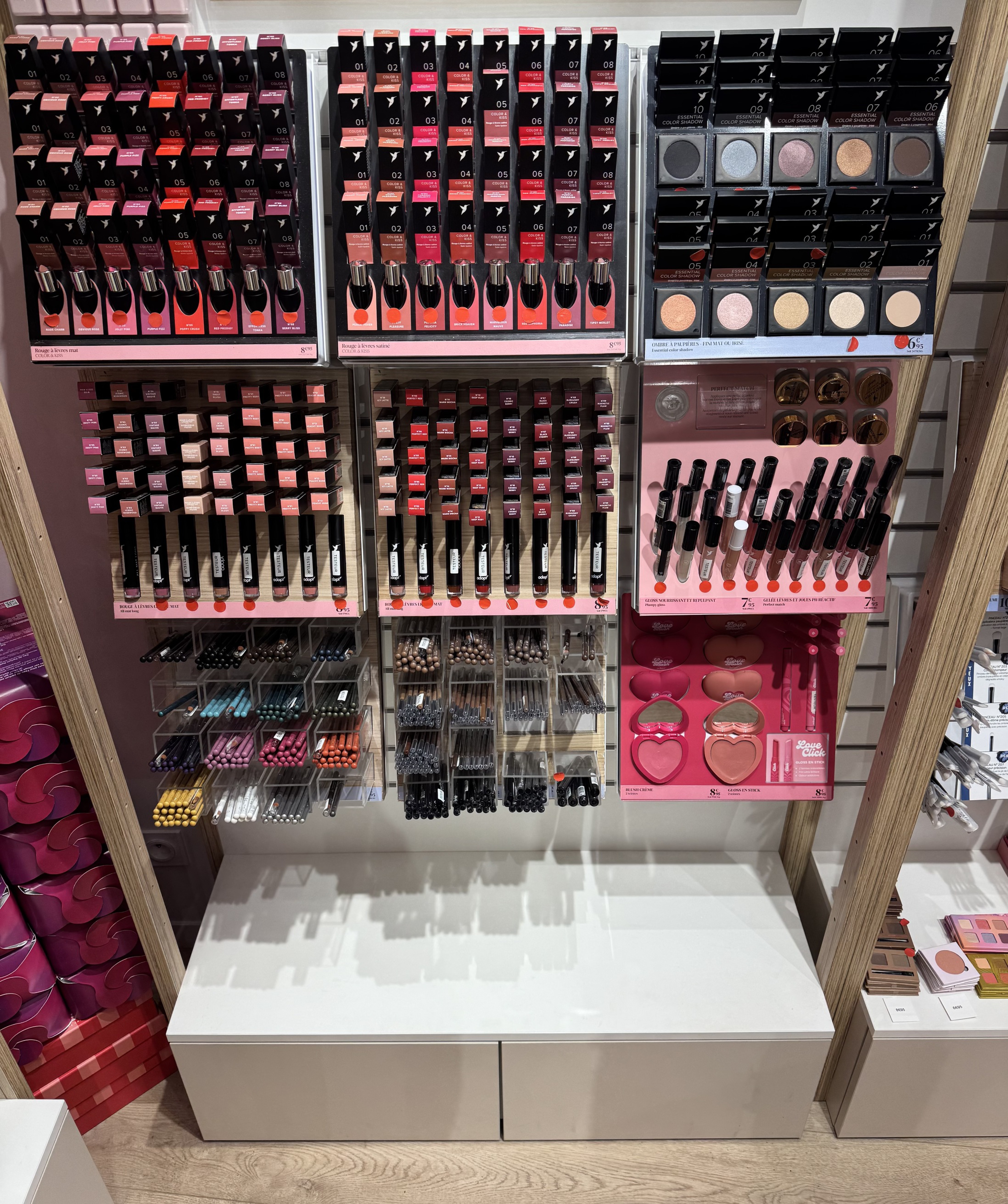 Foto 7 di Adopt Parfums