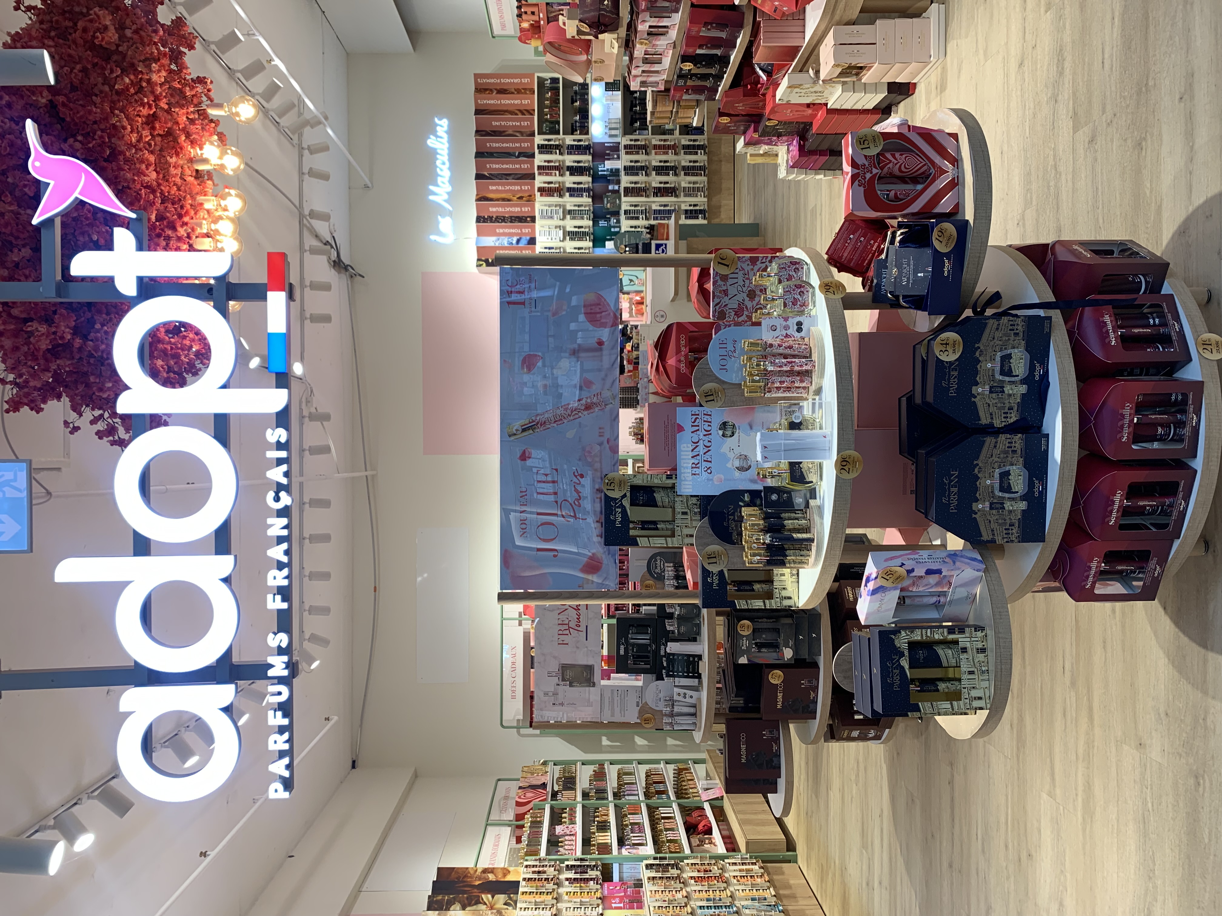 Foto 7 di Adopt Parfums