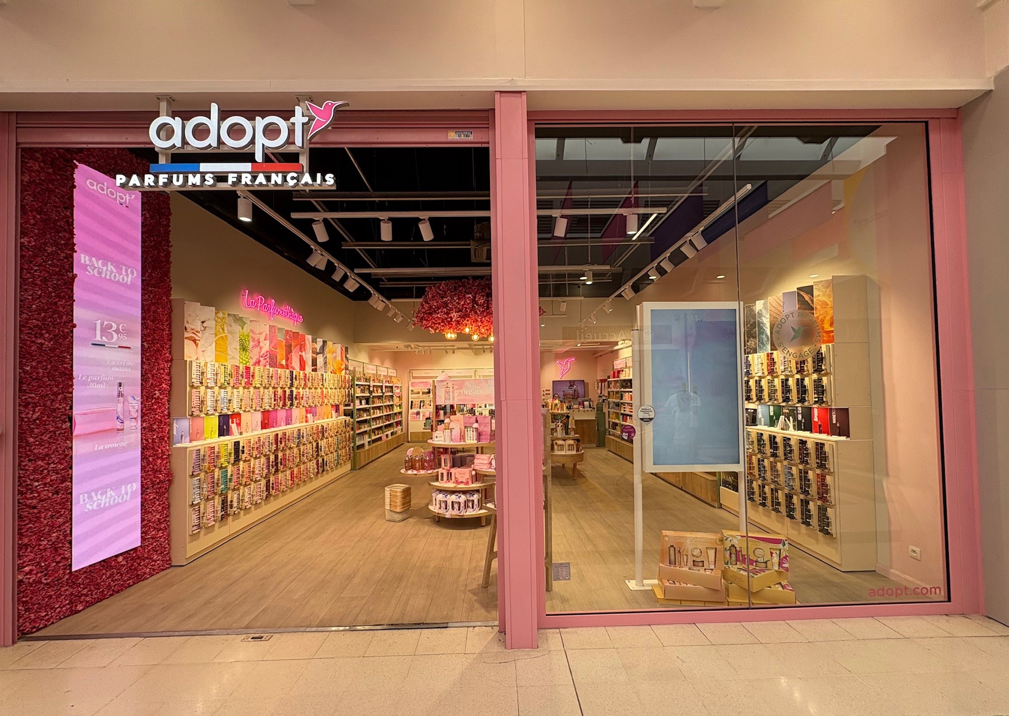 Foto 5 di Adopt Parfums