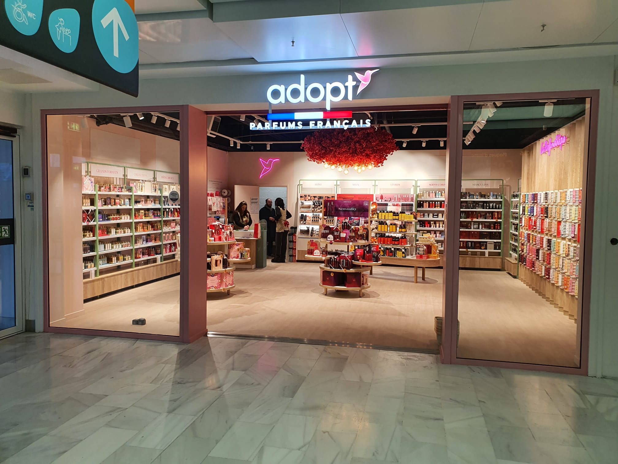 Foto 1 di Adopt Parfums