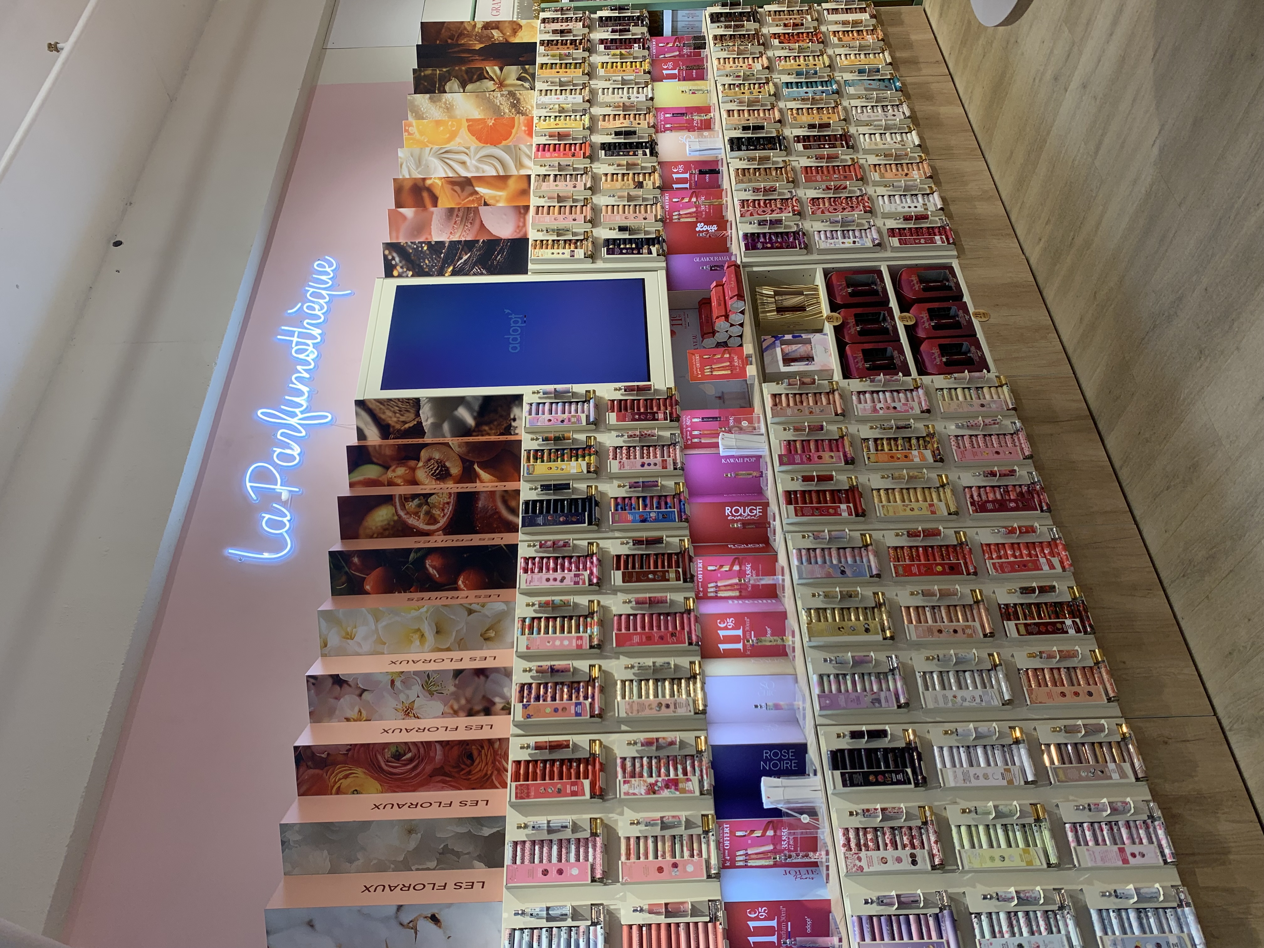 Foto 4 di Adopt Parfums