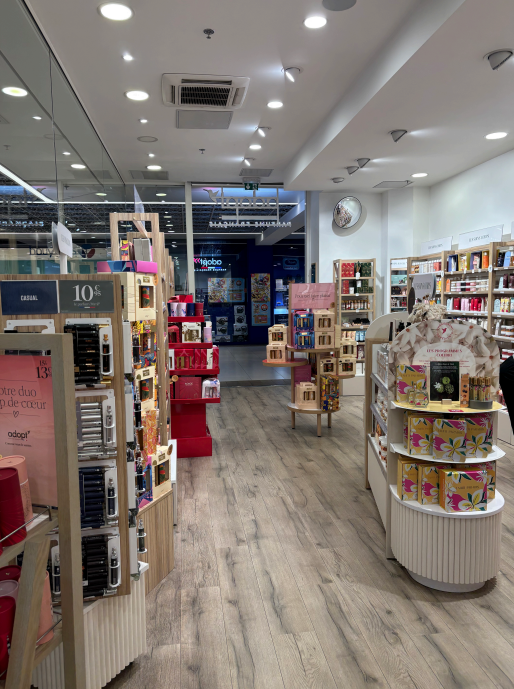 Foto 10 di Adopt Parfums