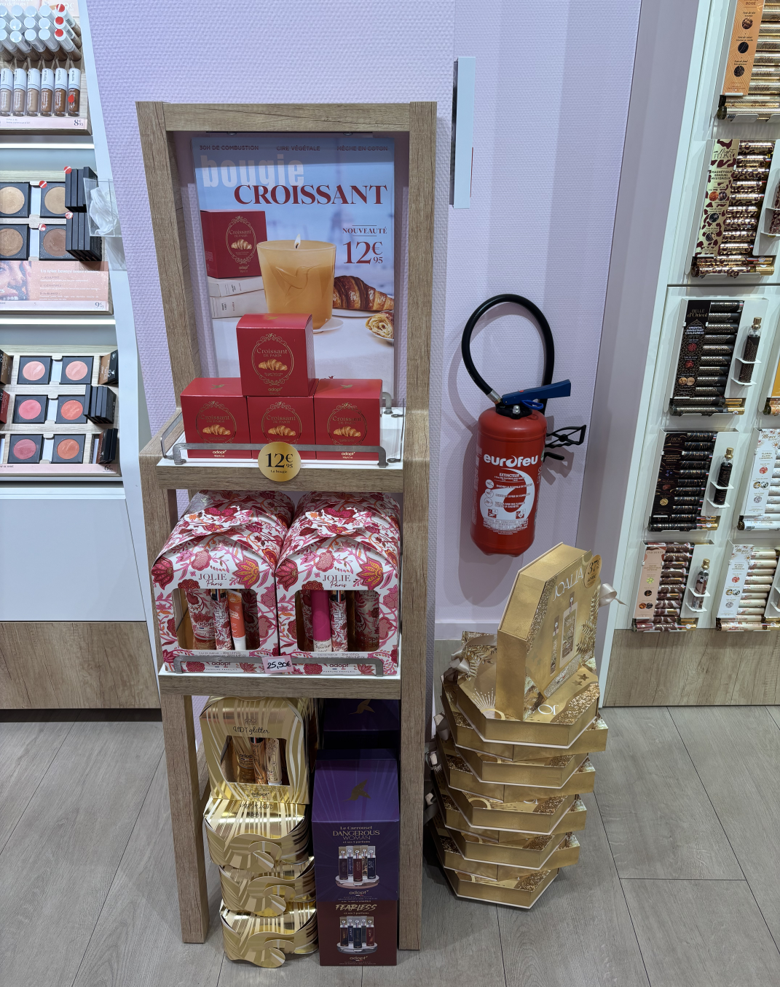Foto 6 di Adopt Parfums