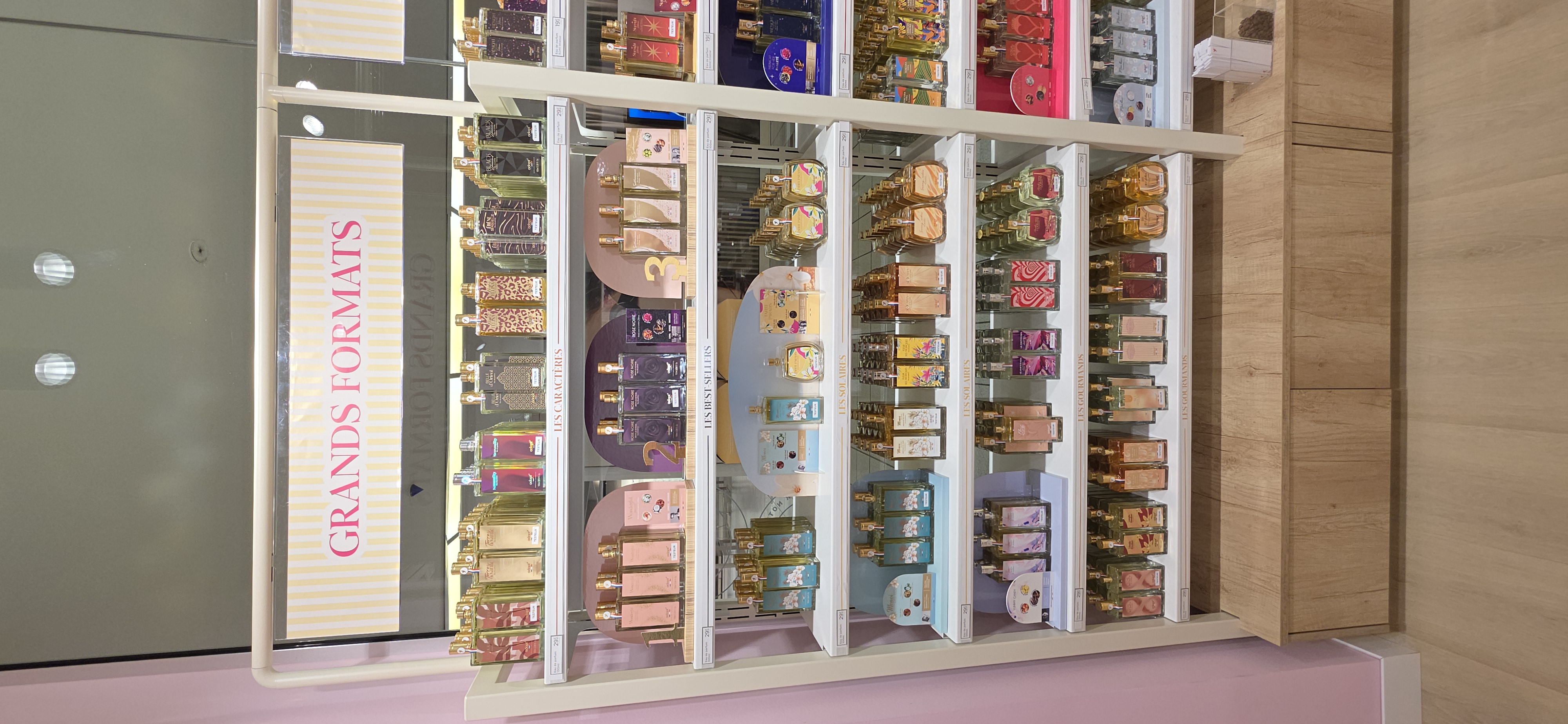 Foto 10 di Adopt Parfums