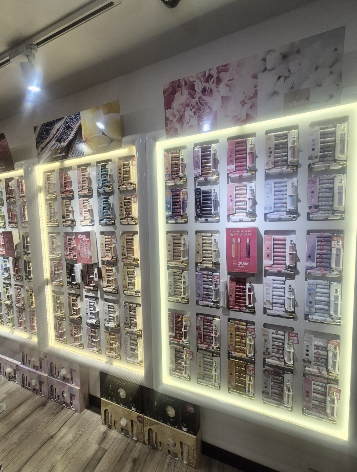 Foto 7 di Adopt Parfums