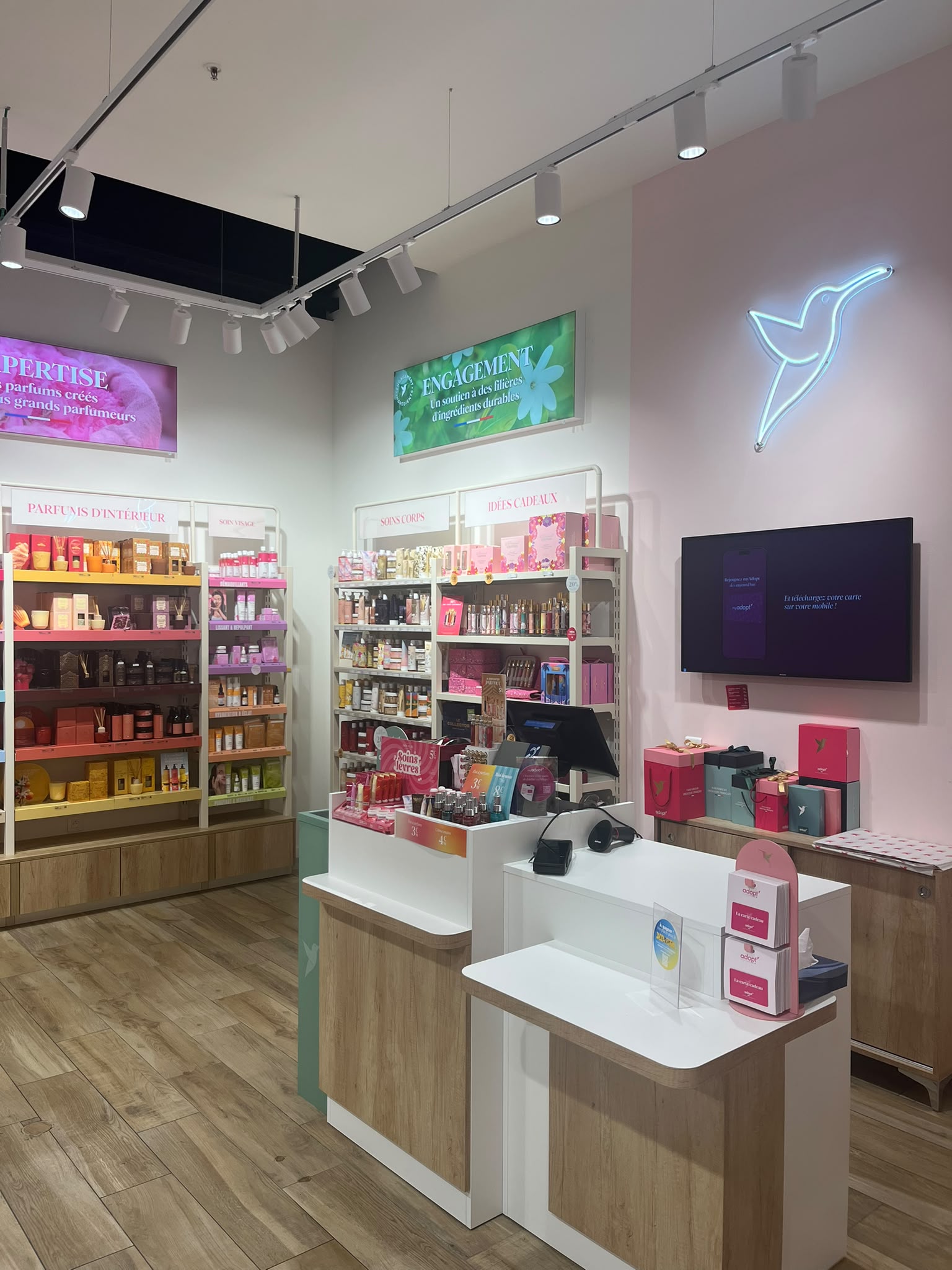 Foto 4 di Adopt Parfums