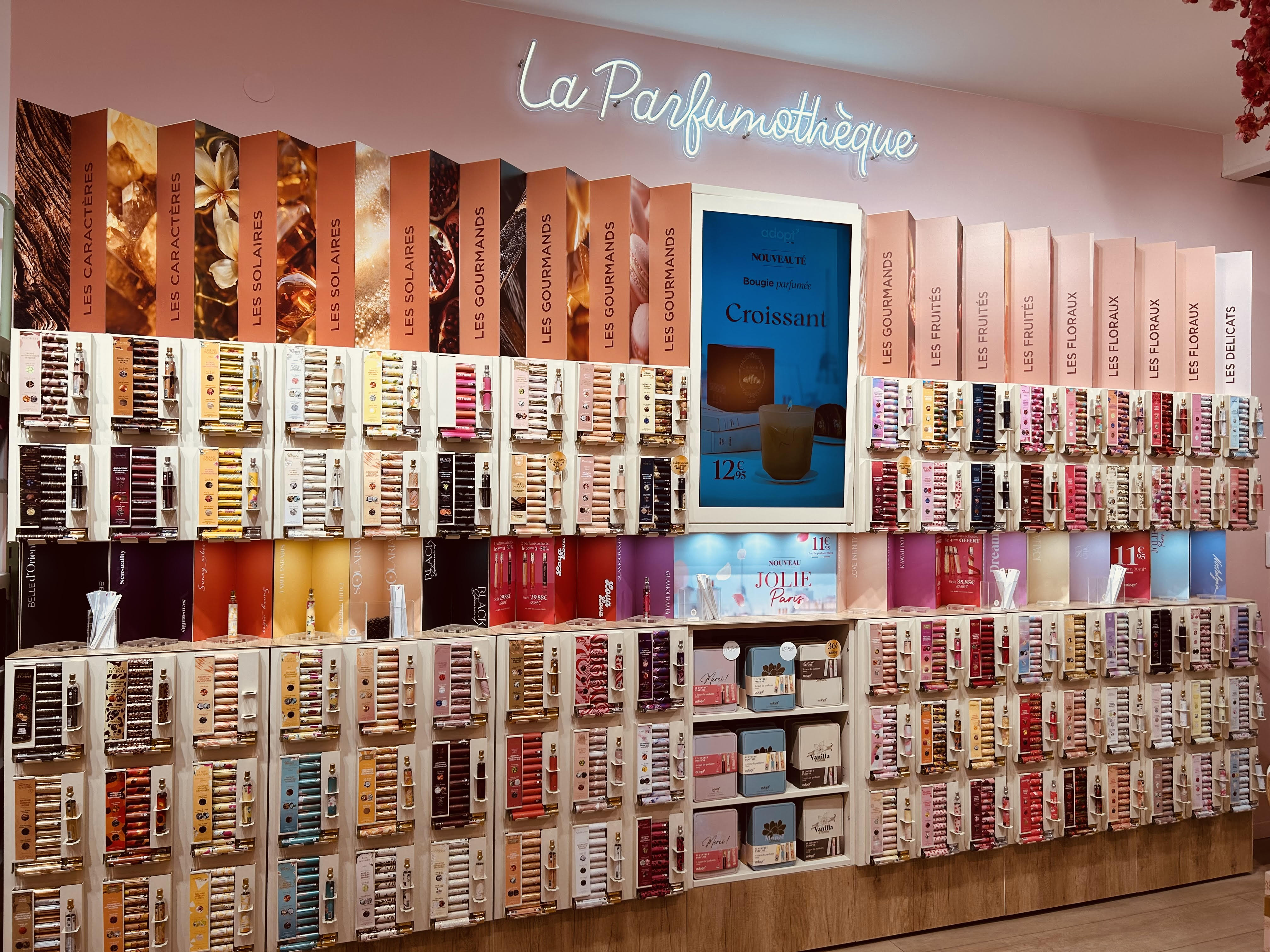 Foto 11 di Adopt Parfums