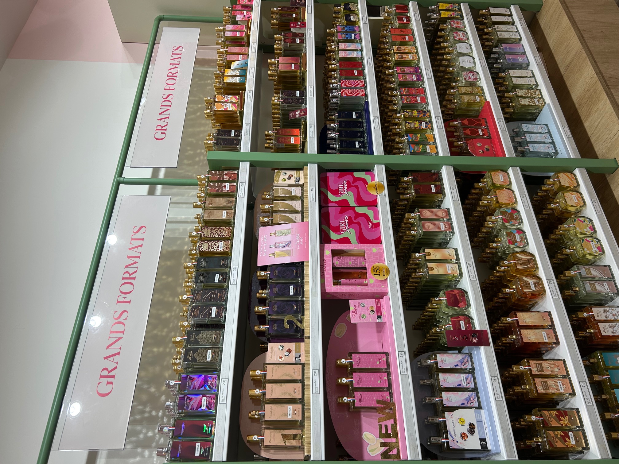 Foto 6 di Adopt Parfums