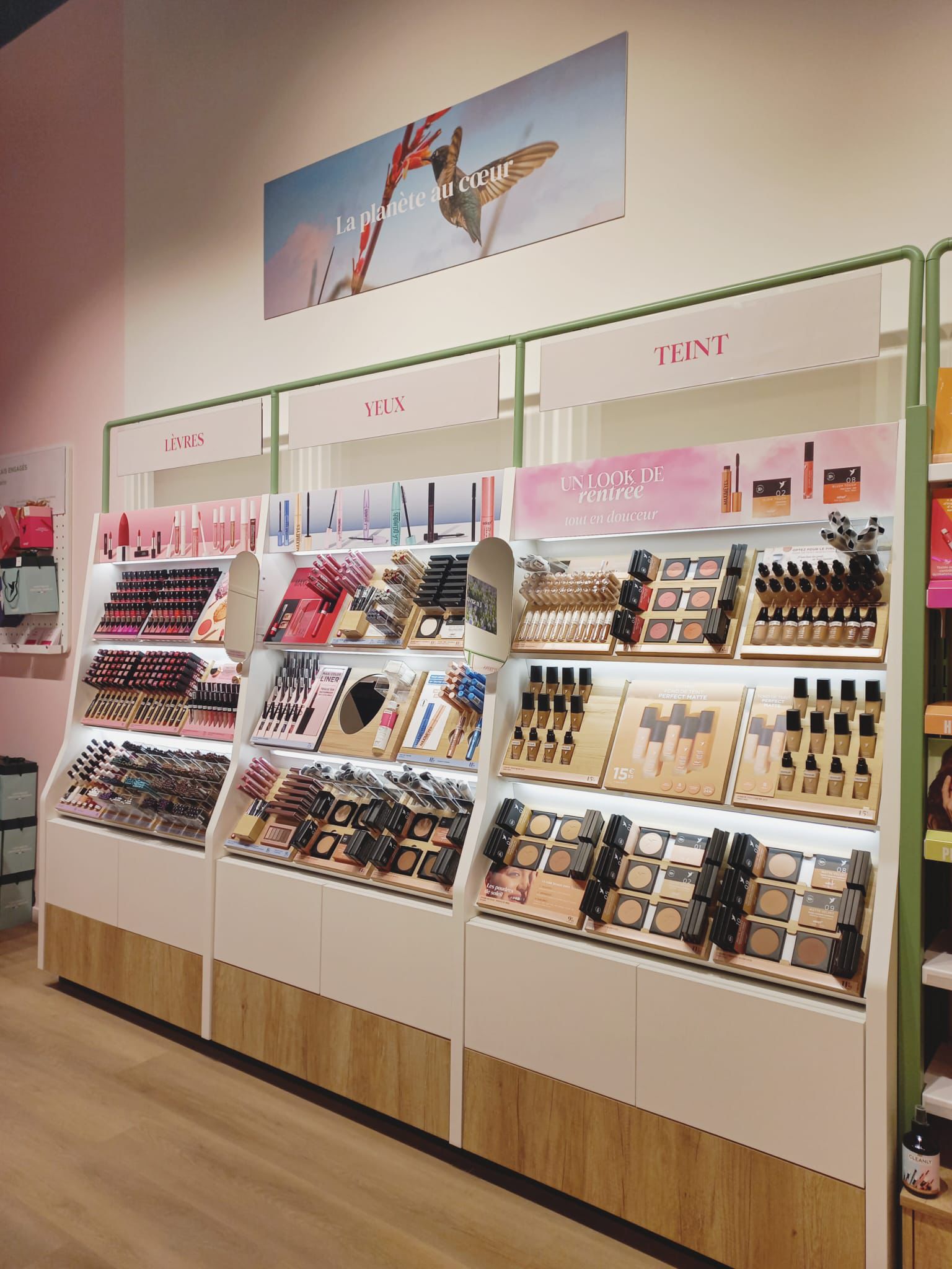 Foto 10 di Adopt Parfums