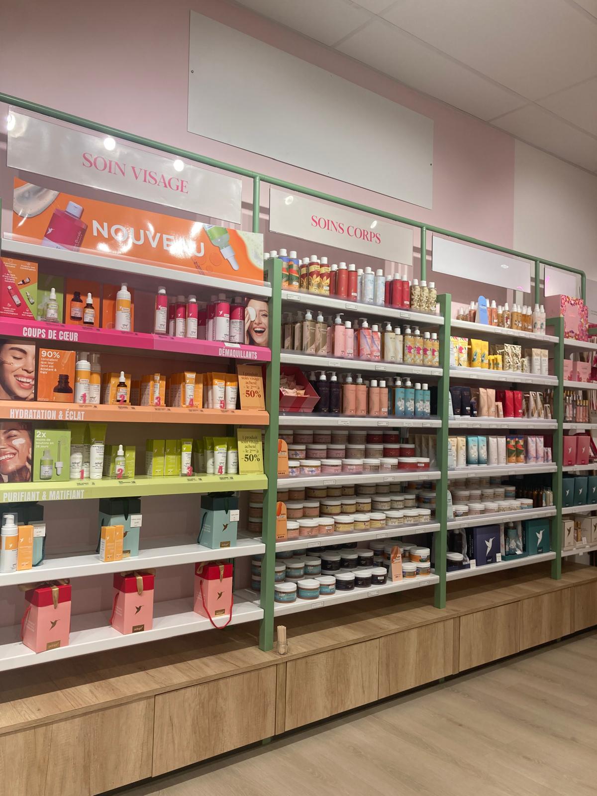 Foto 4 di Adopt Parfums