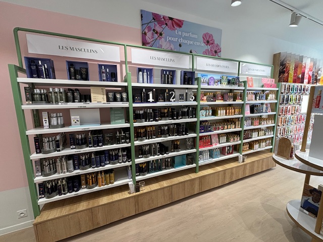 Foto 7 di Adopt Parfums