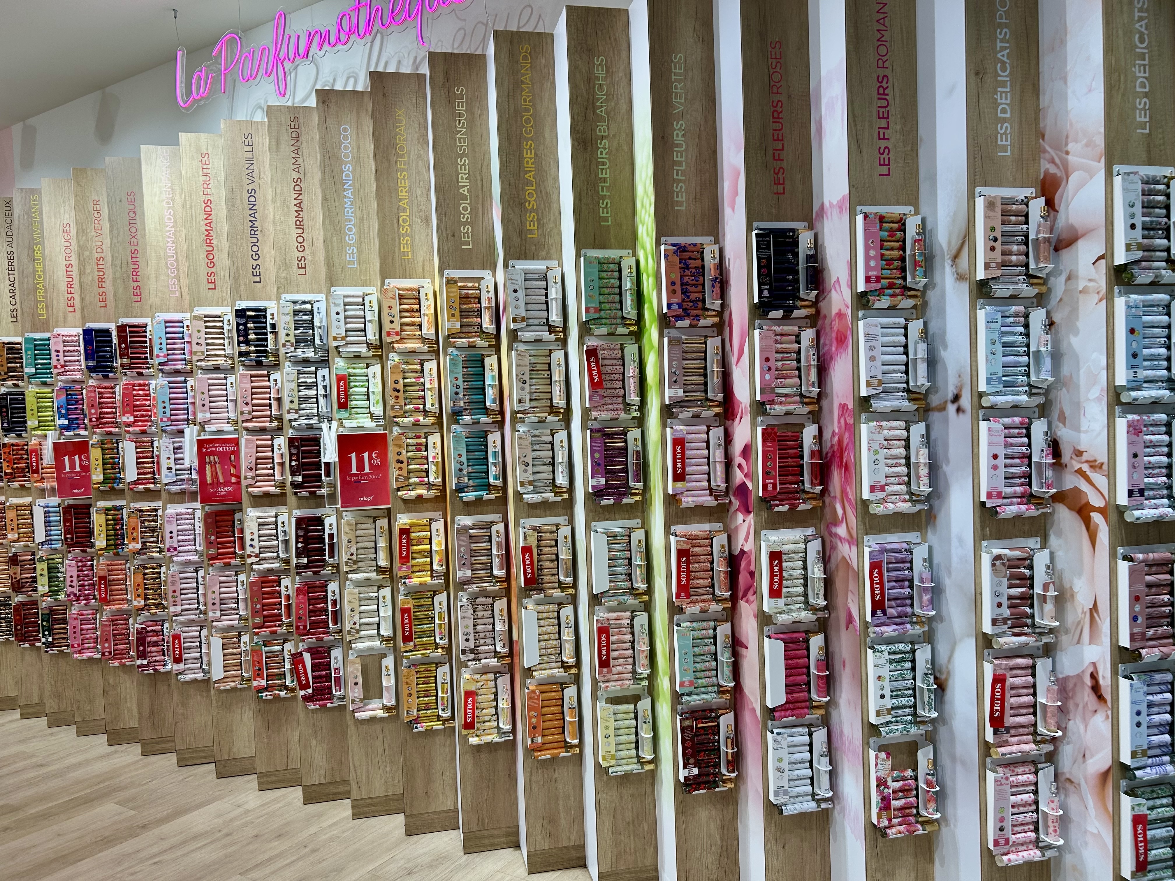 Foto 5 di Adopt Parfums