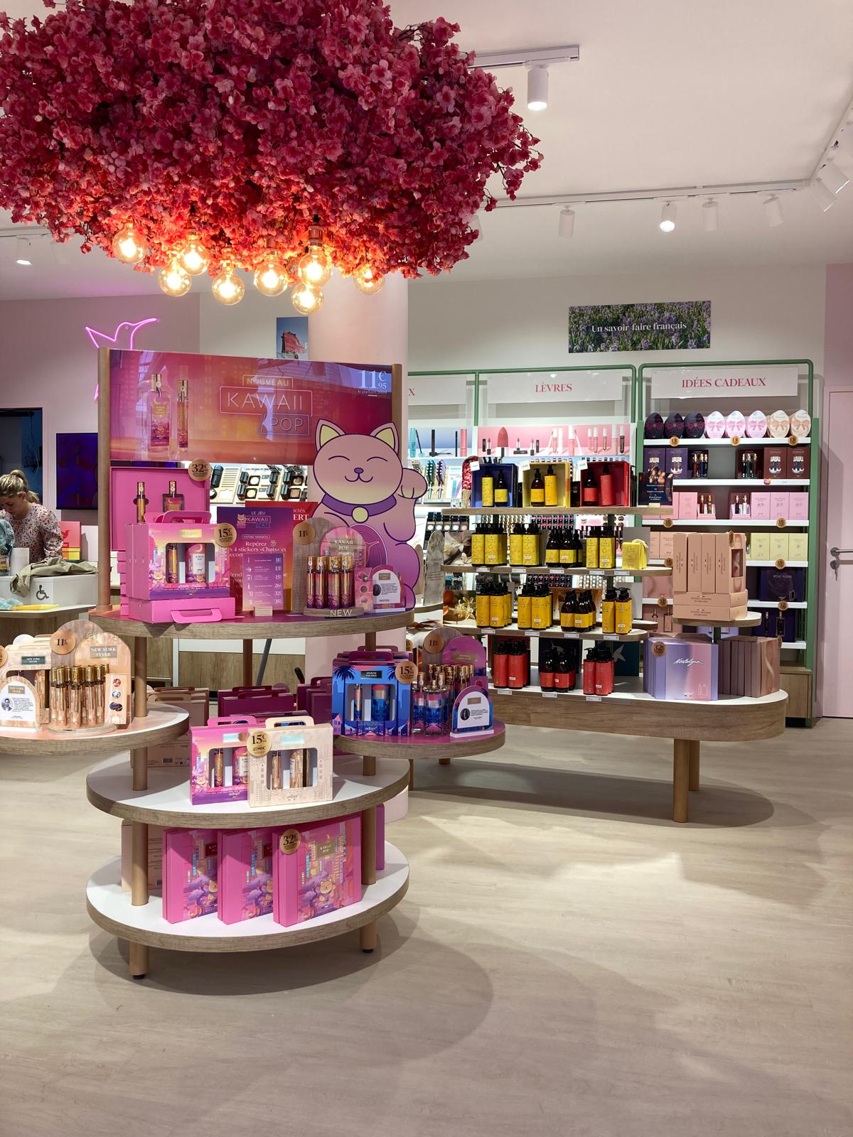 Foto 4 di Adopt Parfums