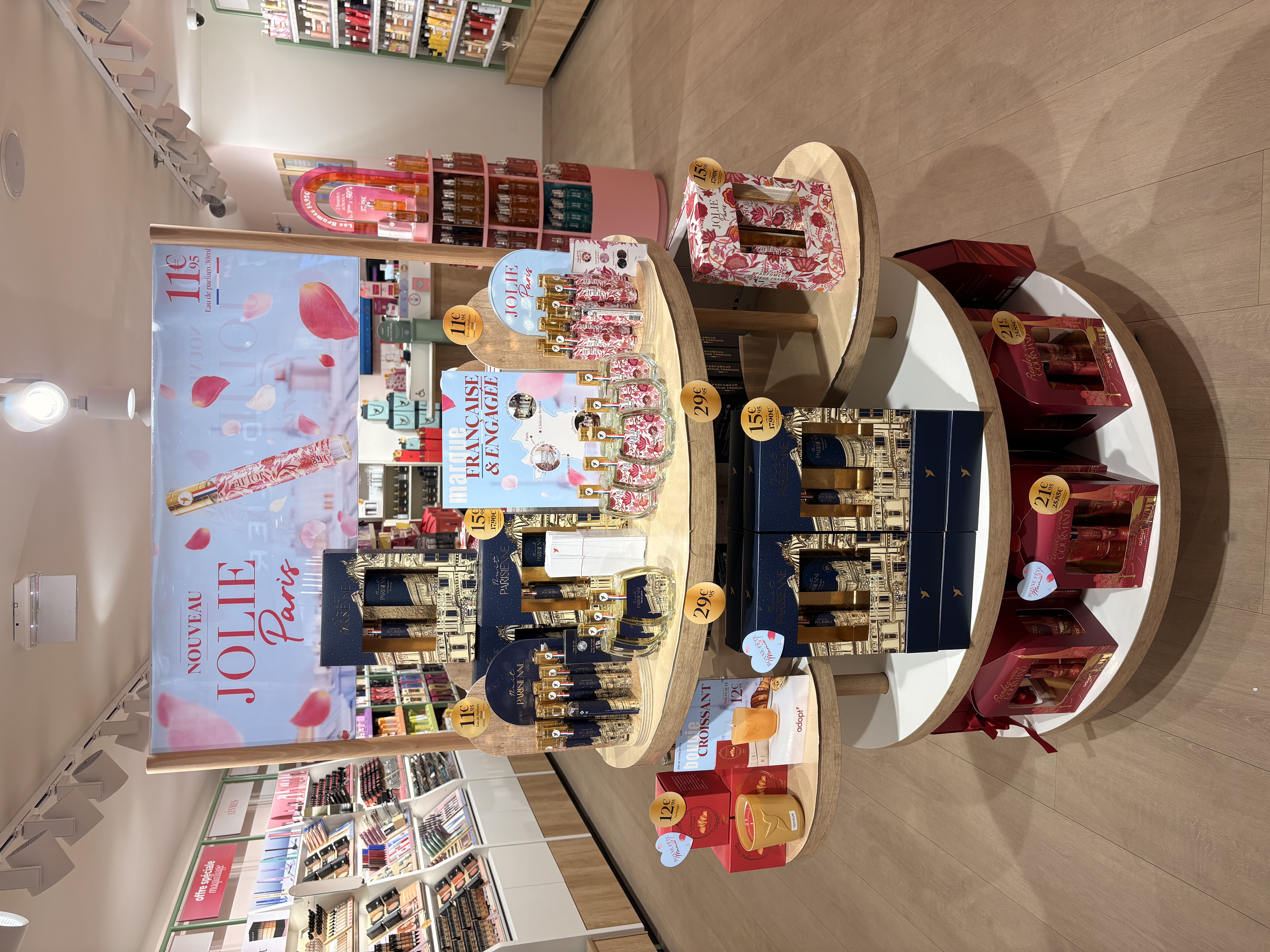 Foto 8 di Adopt Parfums
