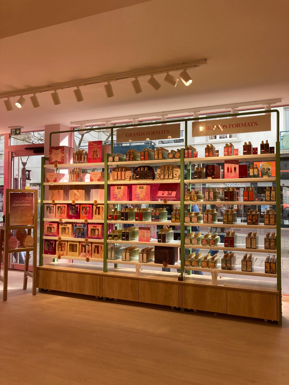 Foto 12 di Adopt Parfums