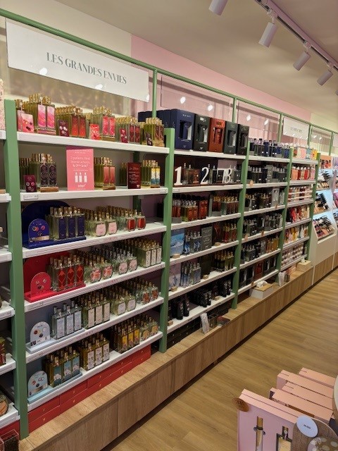 Foto 5 di Adopt Parfums