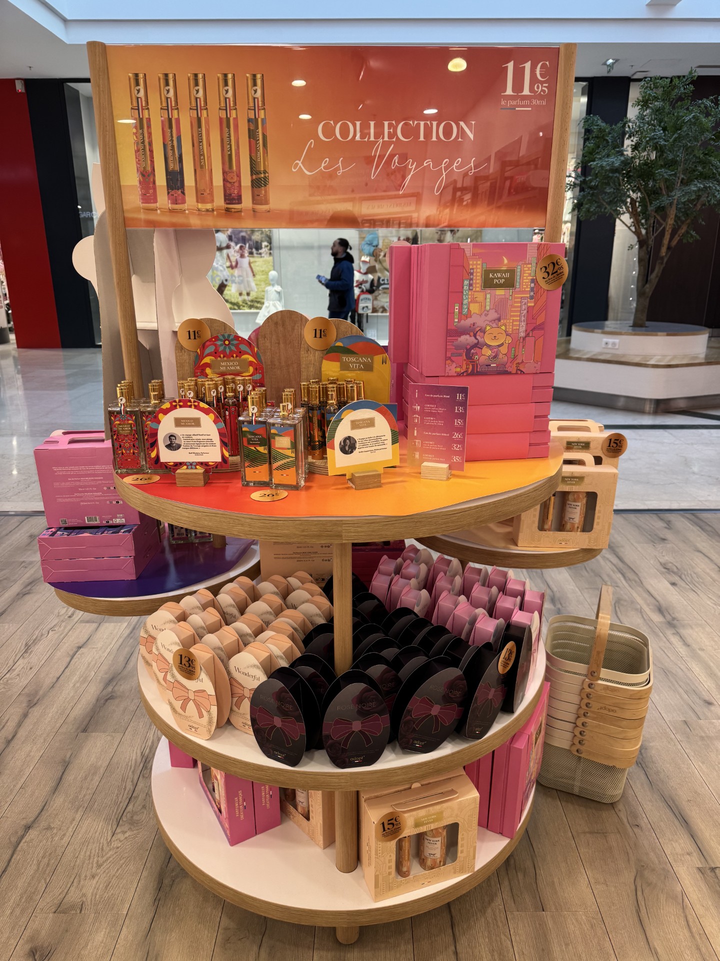 Foto 4 di Adopt Parfums