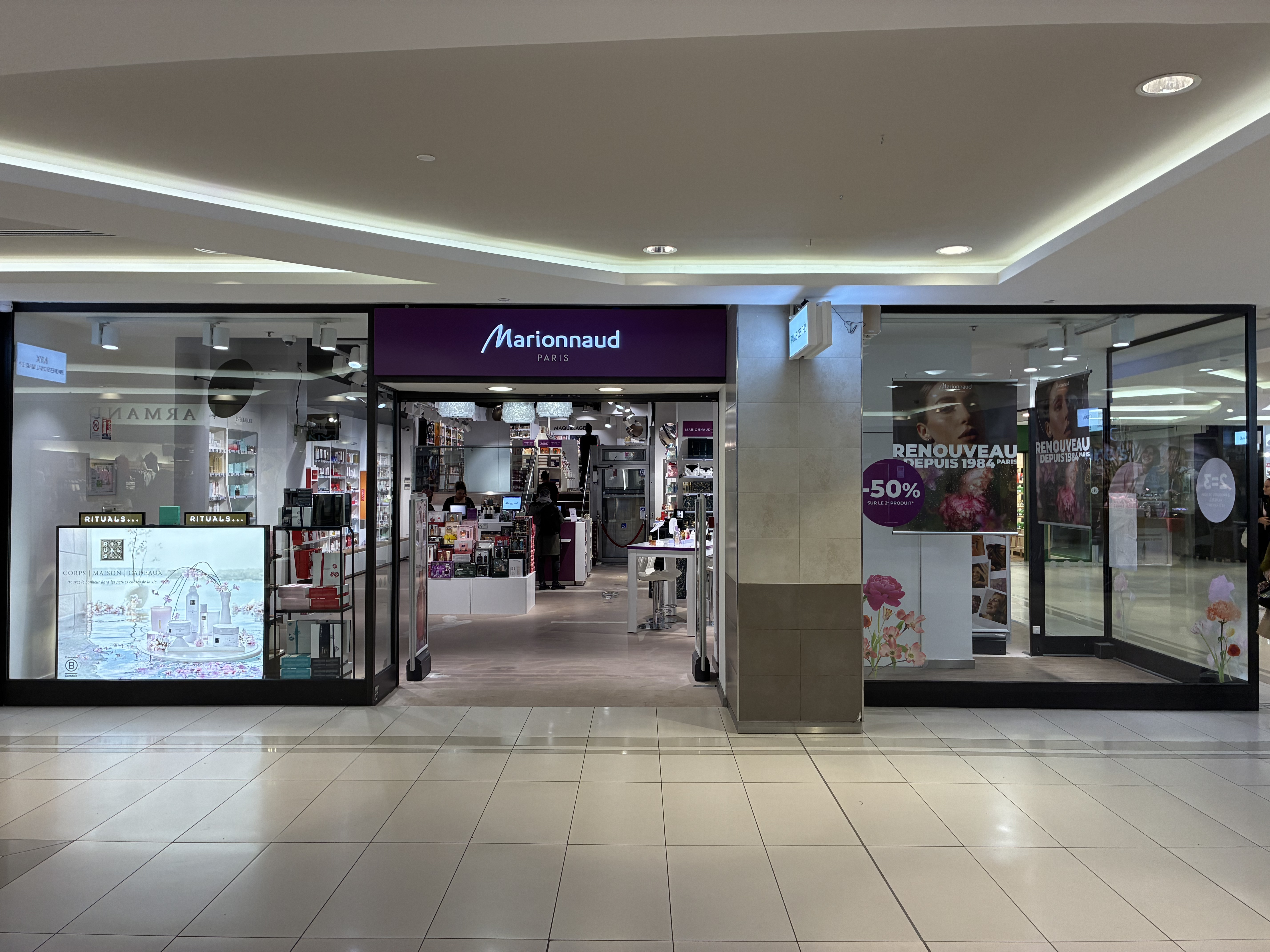 Foto 1 di Marionnaud-Parfumerie
